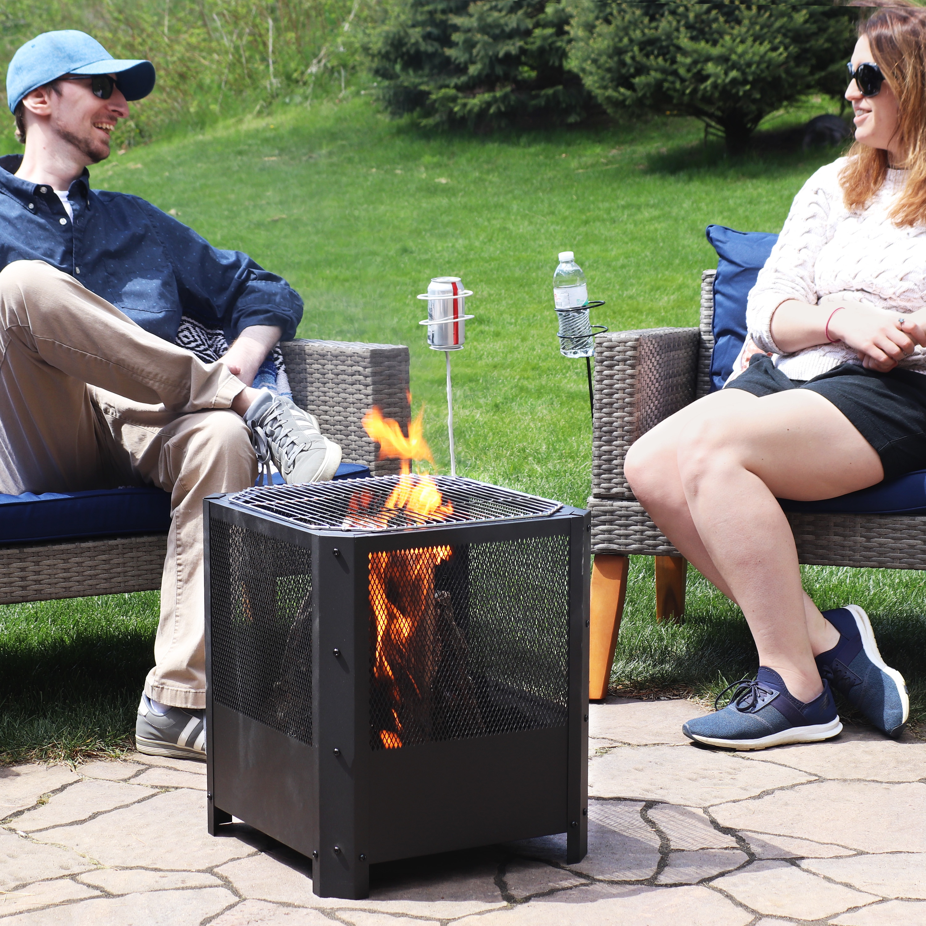 Grelha Black Steel Square Wood-Burning Fire Pit with Grill