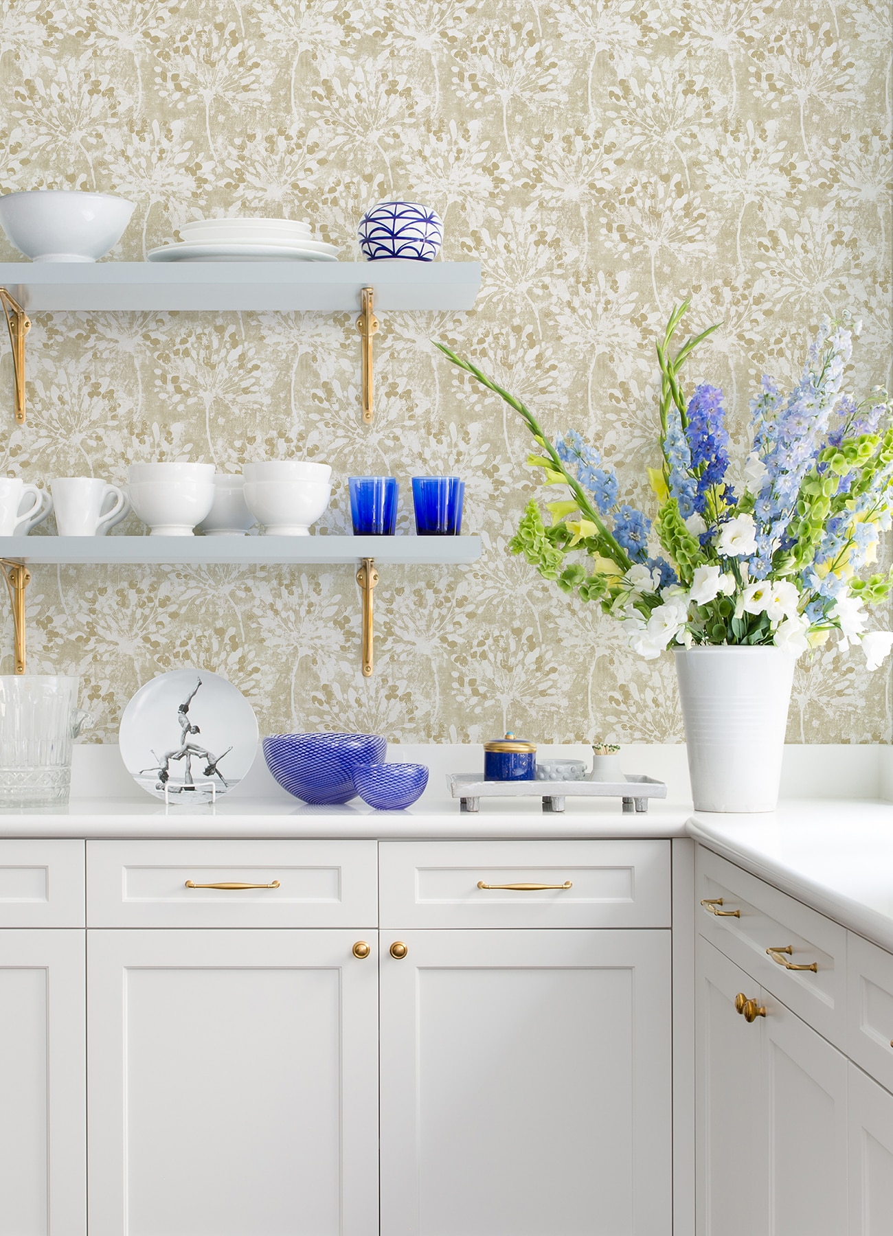 Dori Gold and White Painterly Floral Non-Woven Wallpaper