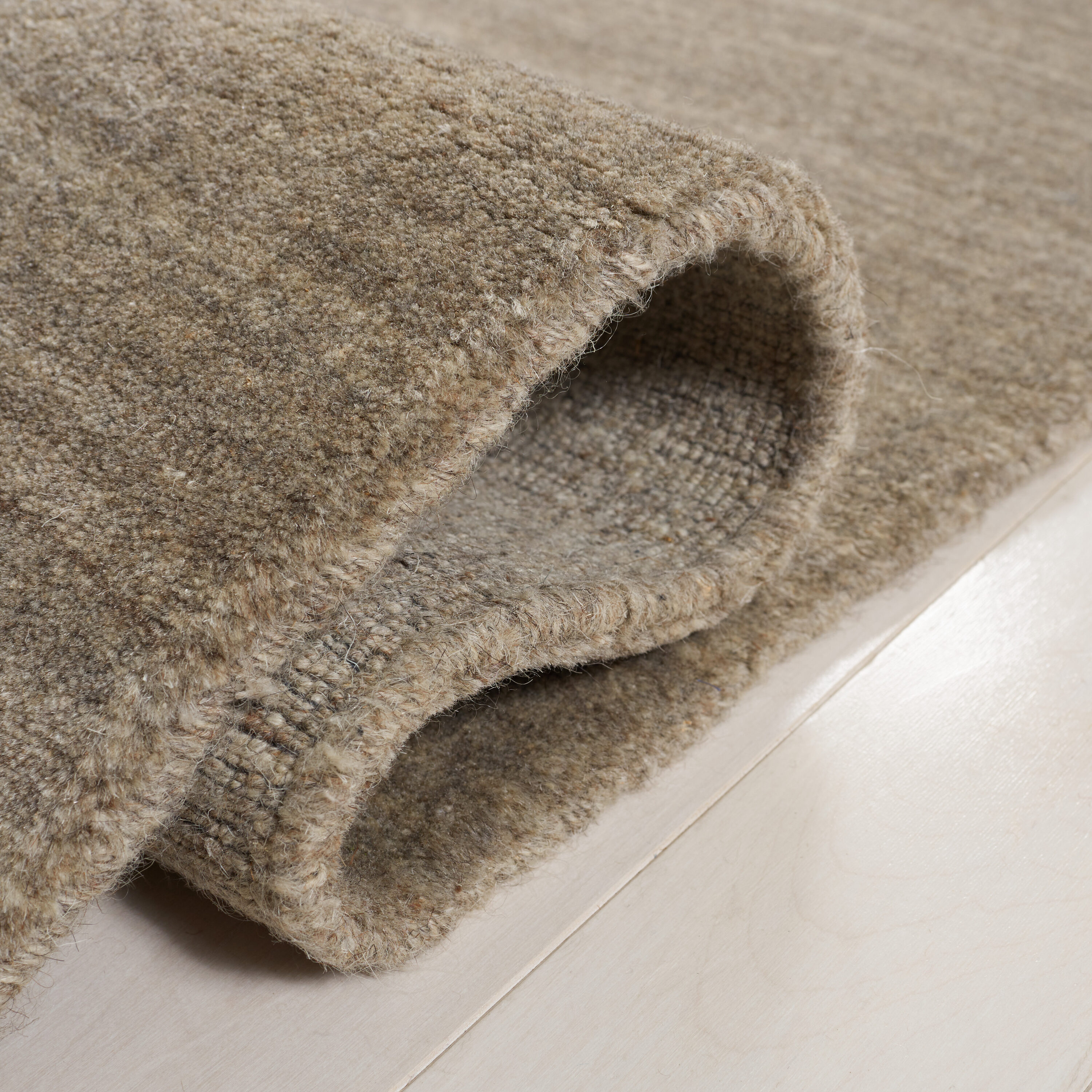 Safavieh HIM820B-4 rugs - View #6