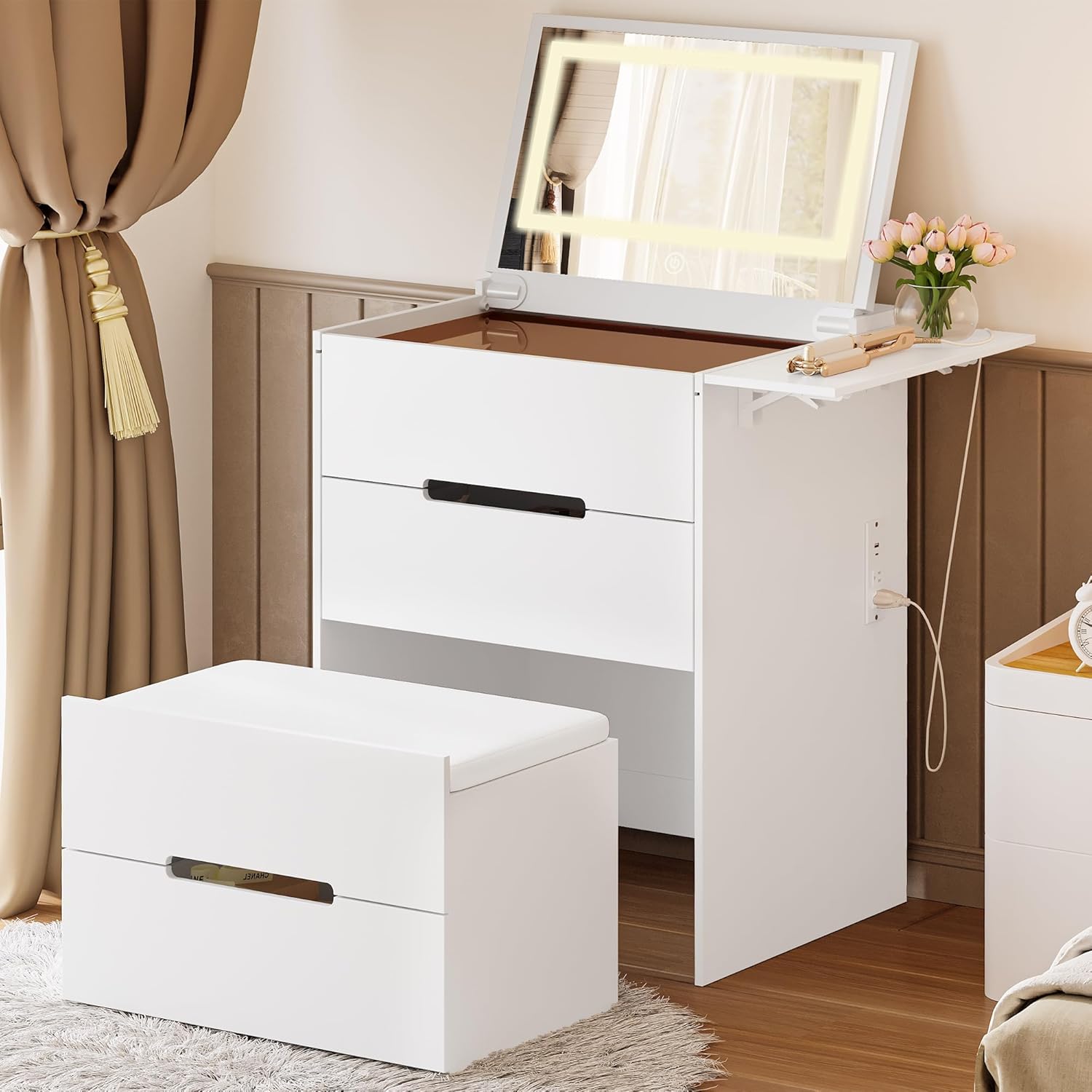 Likimio 9AUUQGKSFVTZ06HN 31.1-in W White Small Vanity Table Set with LED Lighted Mirror and Power Outlet and Drawers