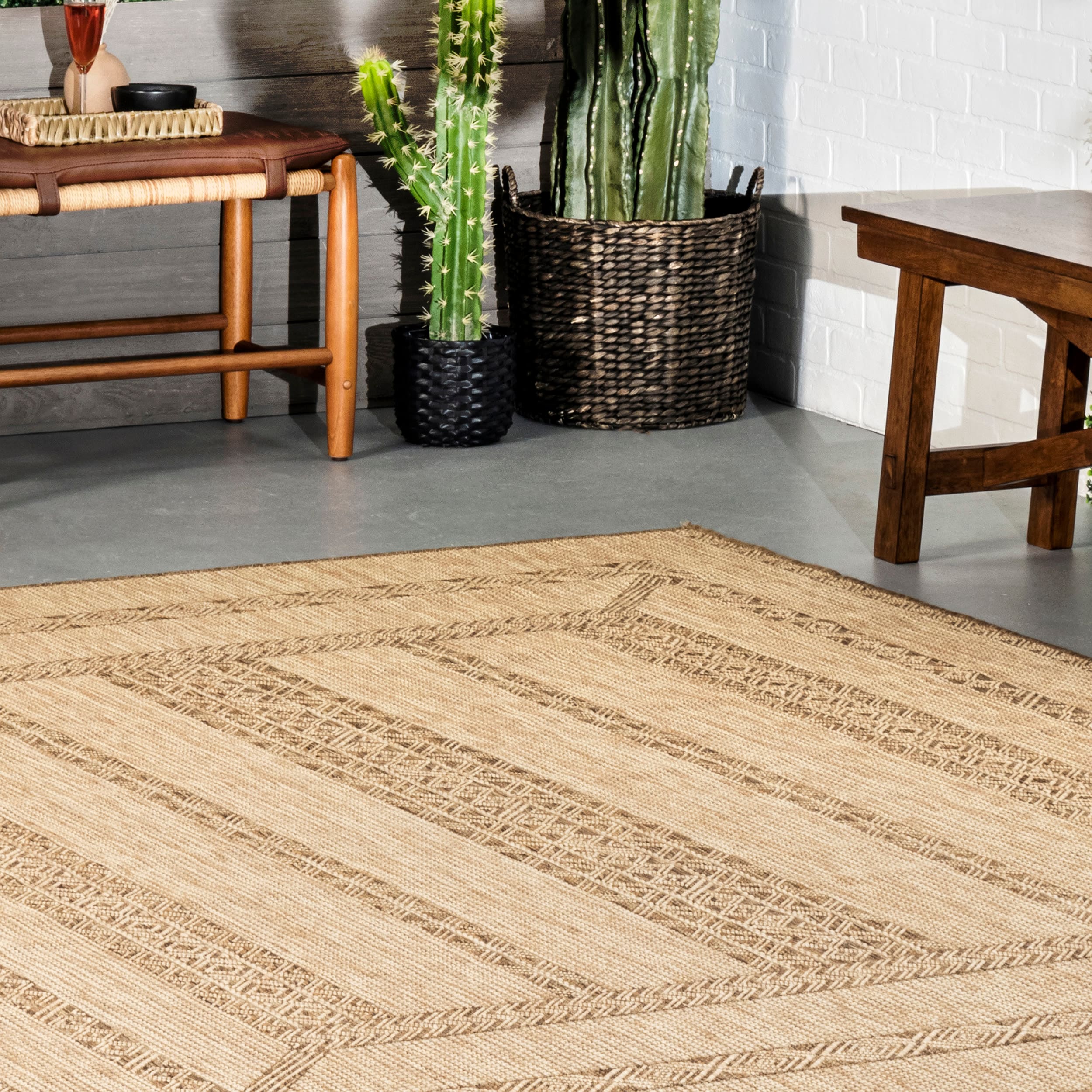 Ayla Beige Bohemian Indoor/Outdoor Synthetic Area Rug