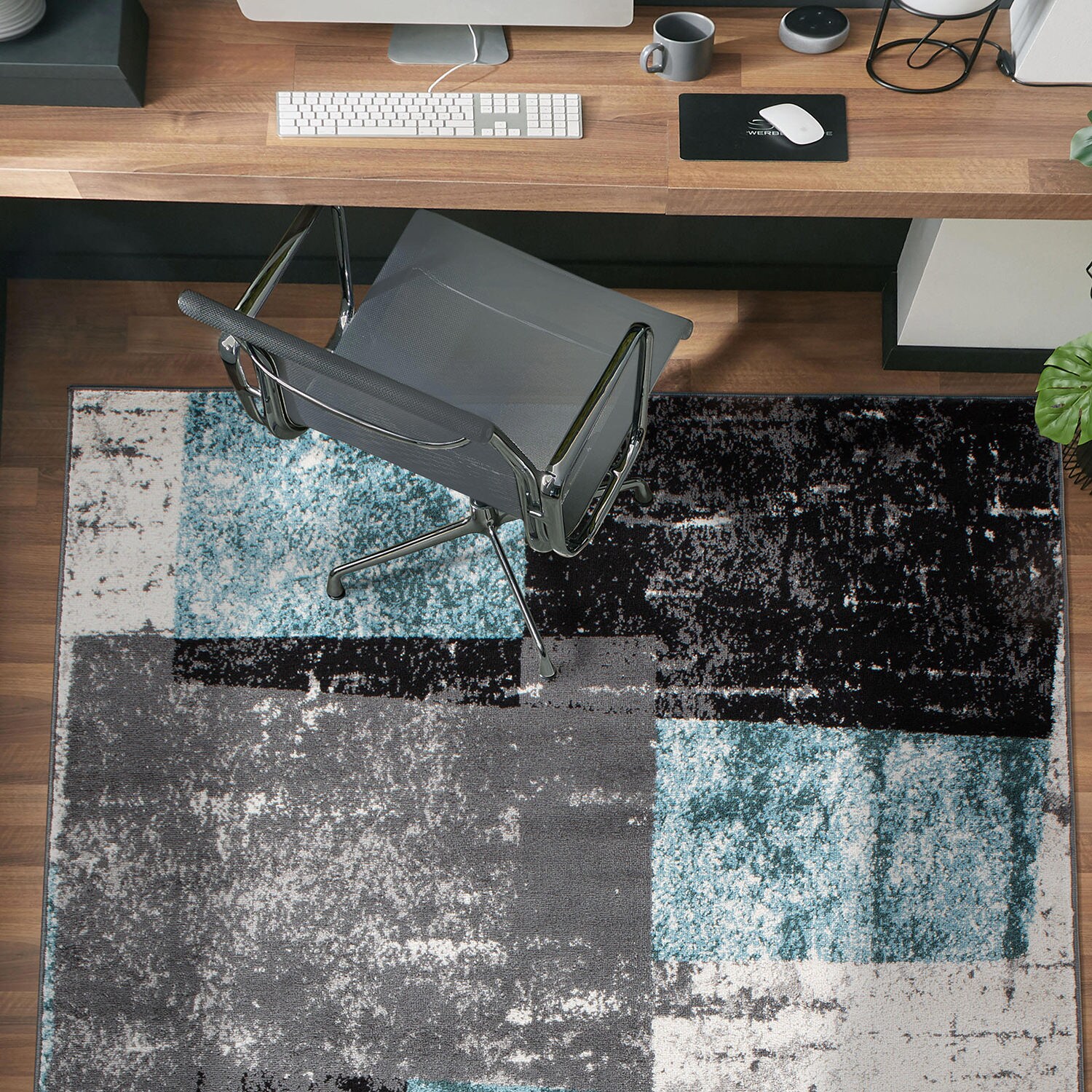 Blue and Gray Synthetic Reversible Geometric 5' x 7' Area Rug