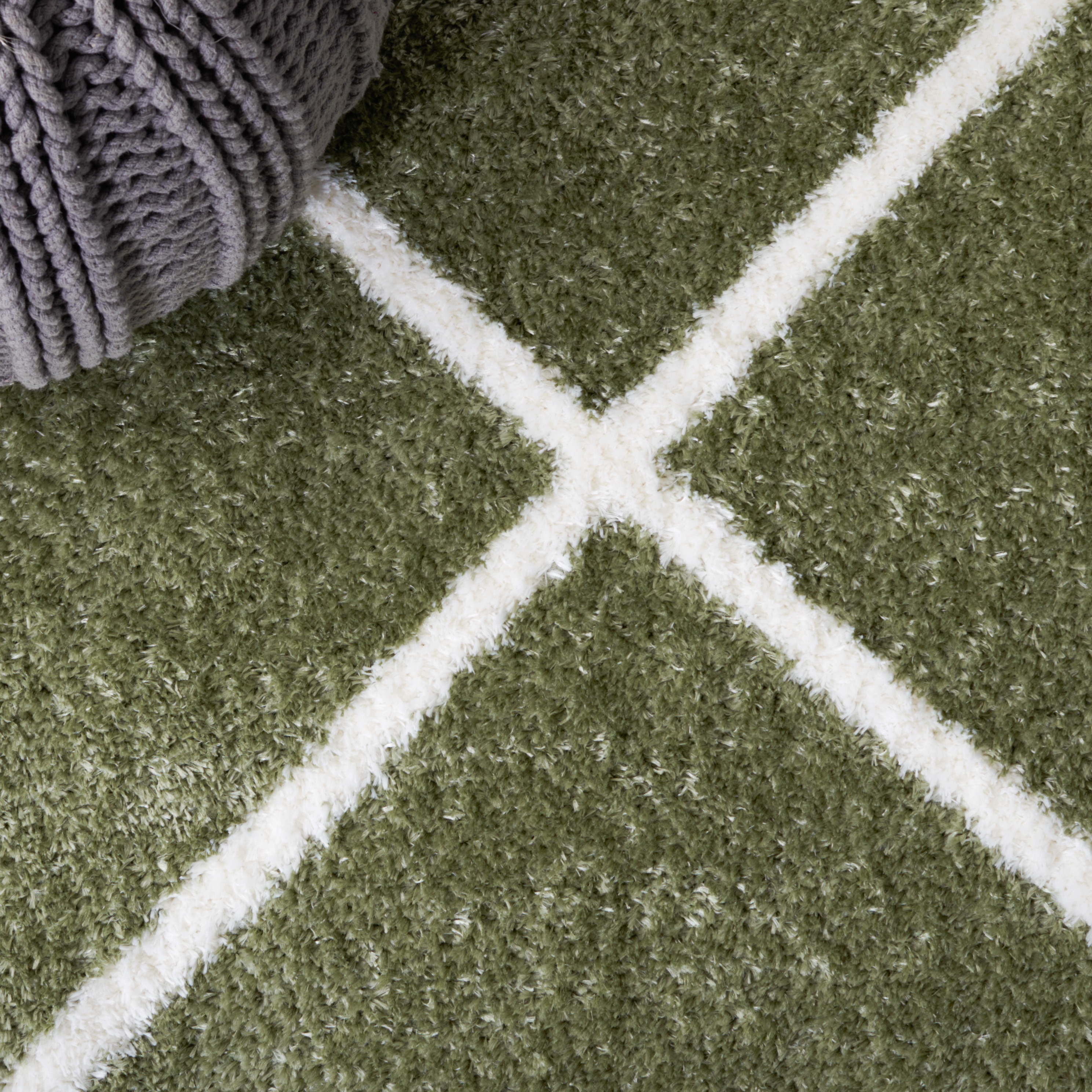 Safavieh THO676W-7R rugs - View #6