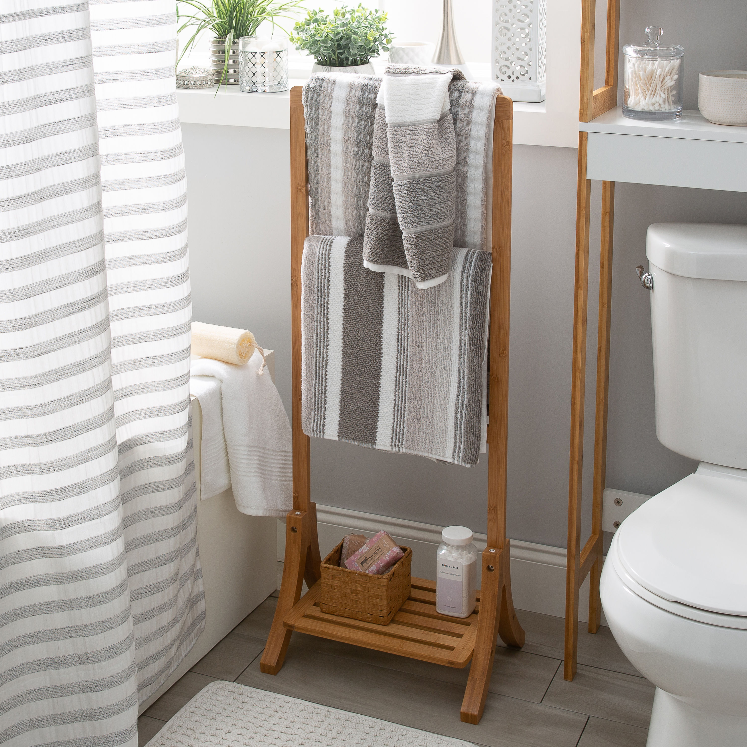 How to Choose the Perfect Towel Rack for Your Bathroom? – Rbrohant