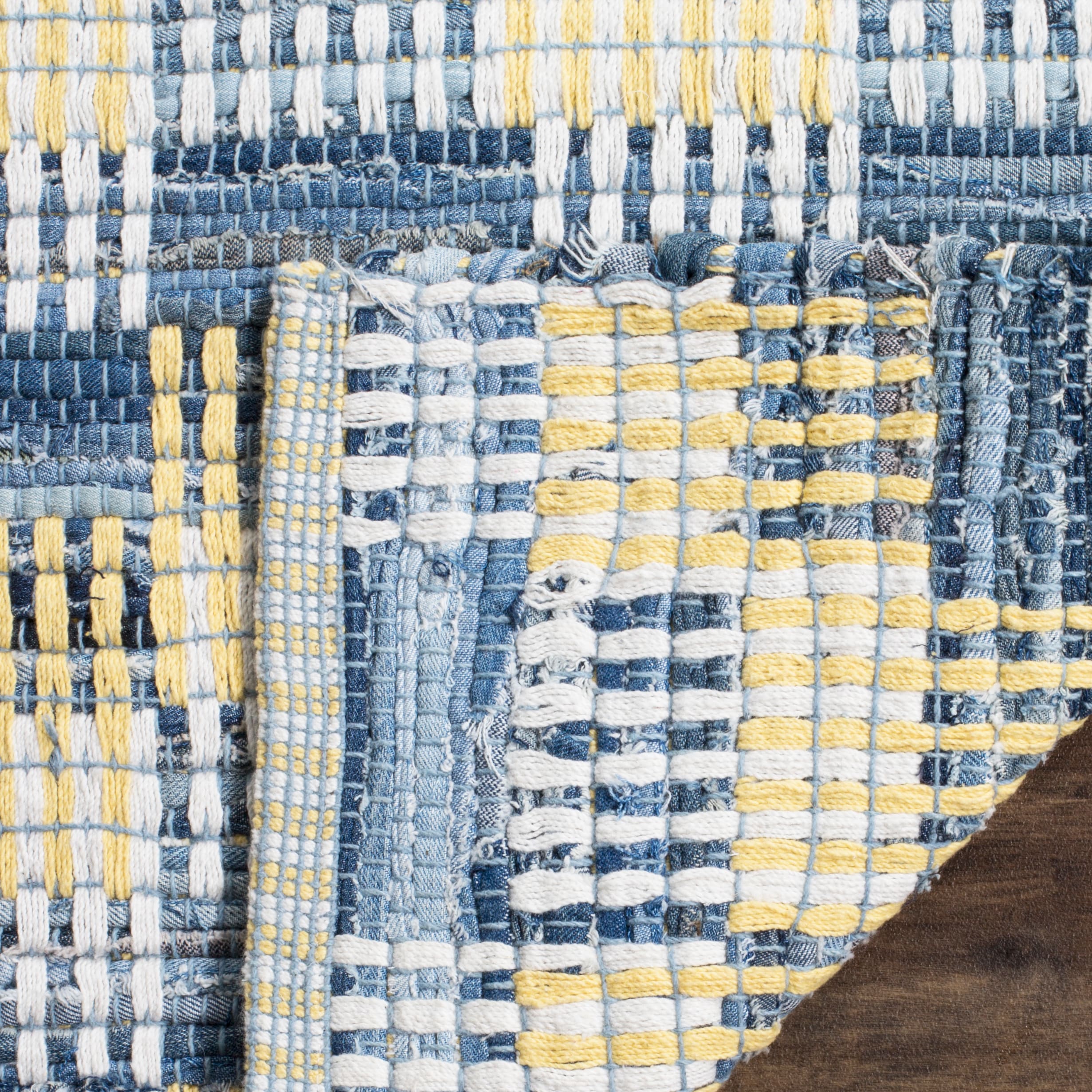 Safavieh MTK121B-5 rugs - View #4