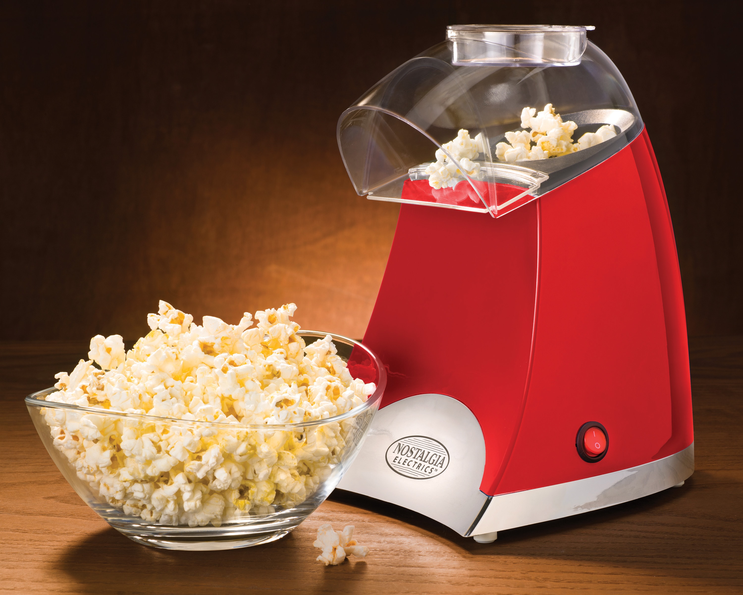 Frigidaire Retro 2.5-Ounce Theater-Style Countertop Popcorn Maker, Red