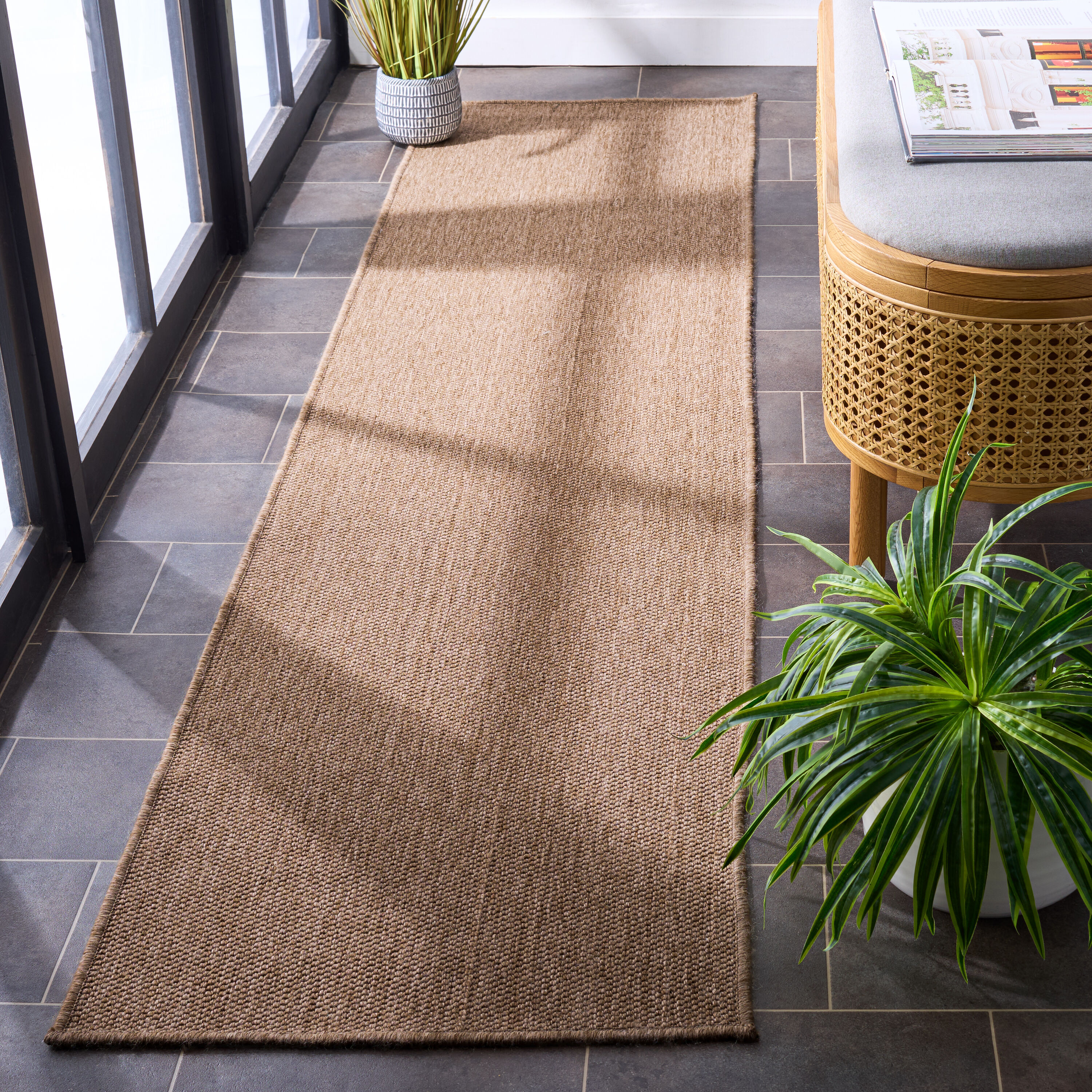 Safavieh SPF800C-28 rugs - View #3