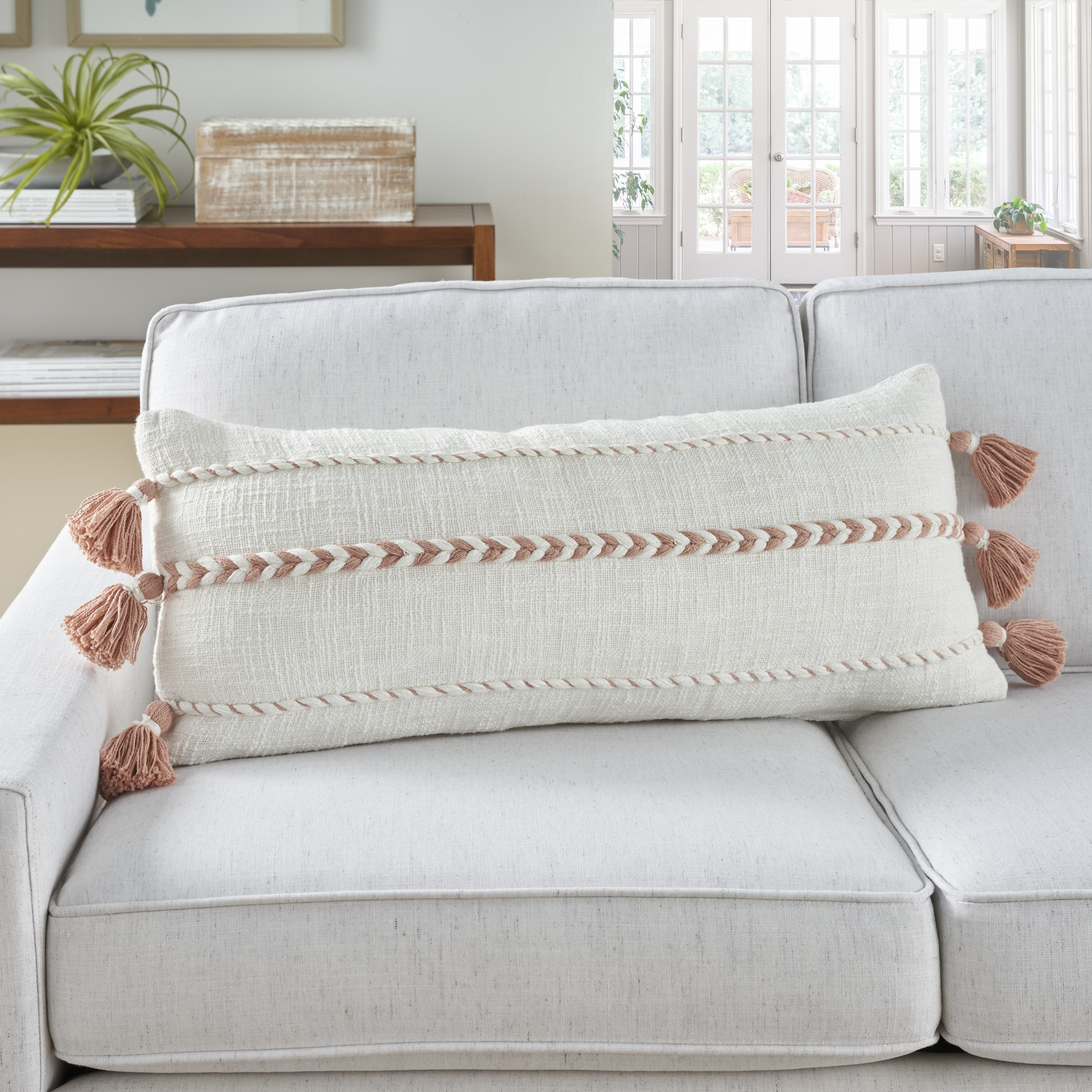 Mina Victory 798019002398 Accent-Pillows - View #5