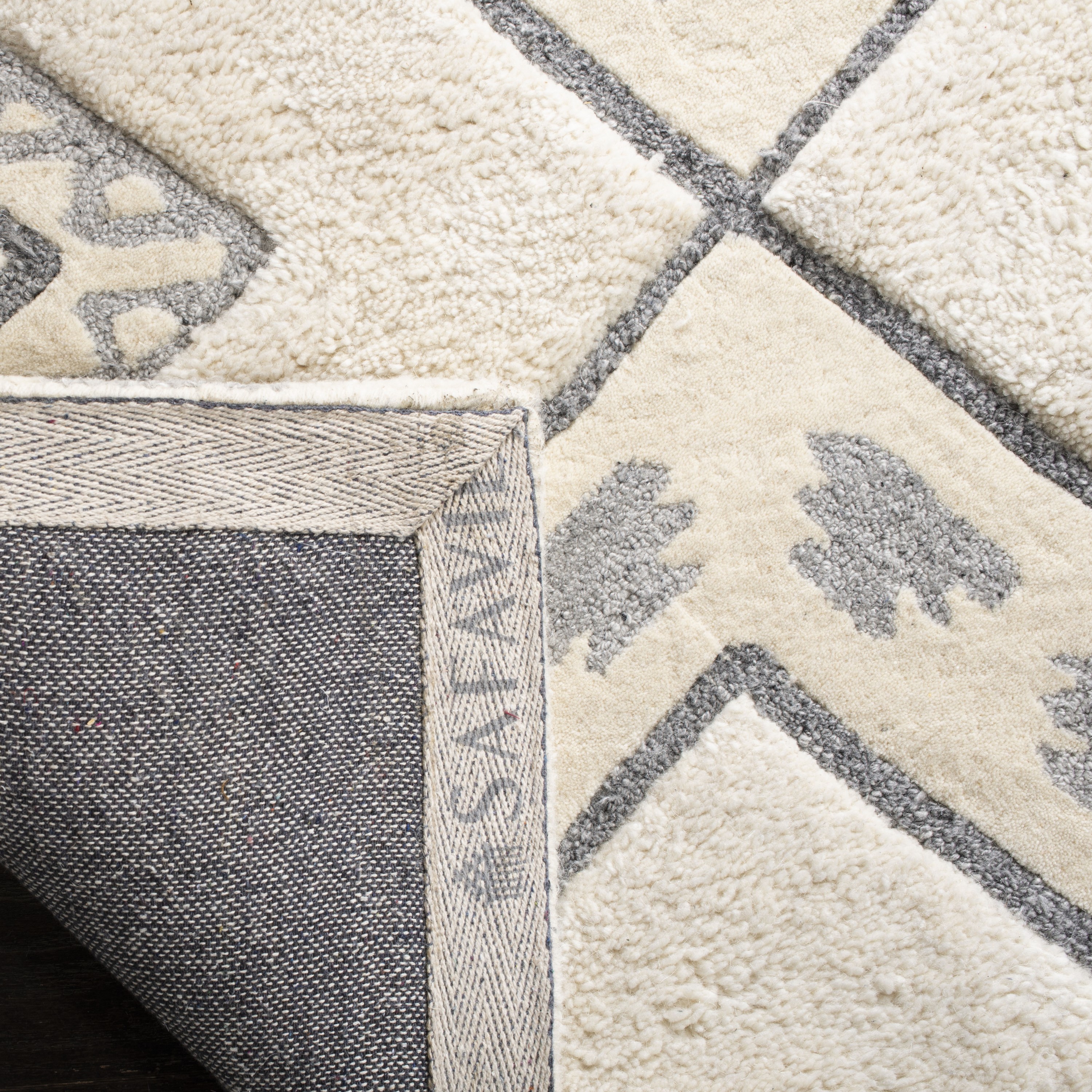 Safavieh CSB302A-28 rugs - View #4