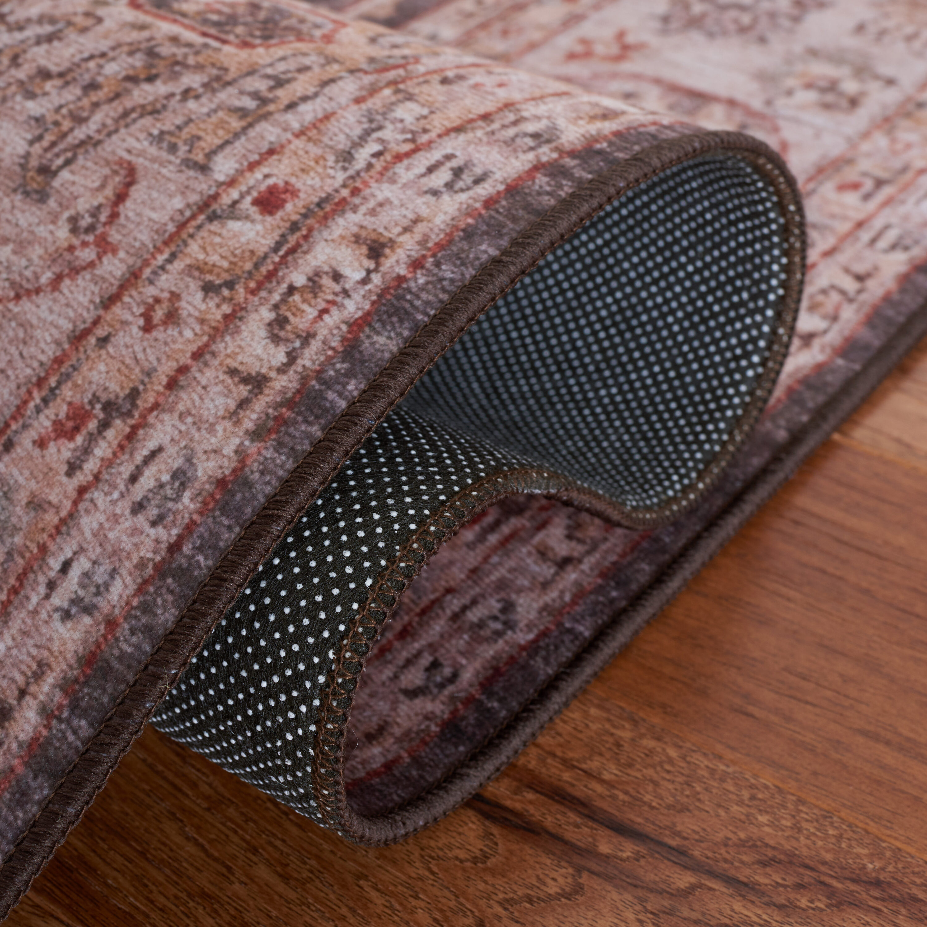 Grayson 4' x 6' Gray Synthetic Easy-Care Non-Slip Area Rug