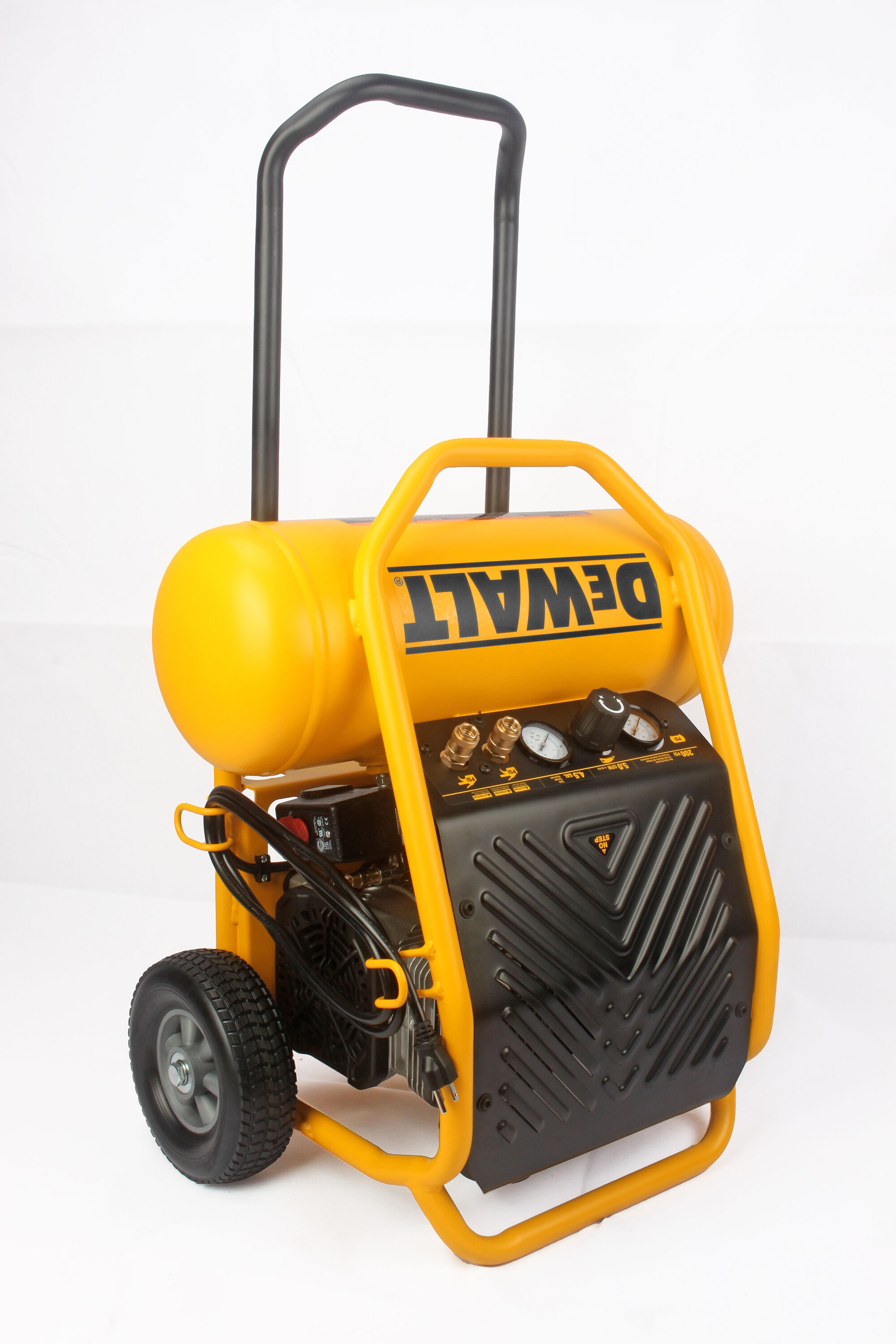 DEWALT XTREME 4.5-Gallon Portable Electric 200 PSI Hot Dog Air Compressor DXCMS20045US Sansujyuku sansujyuku.com