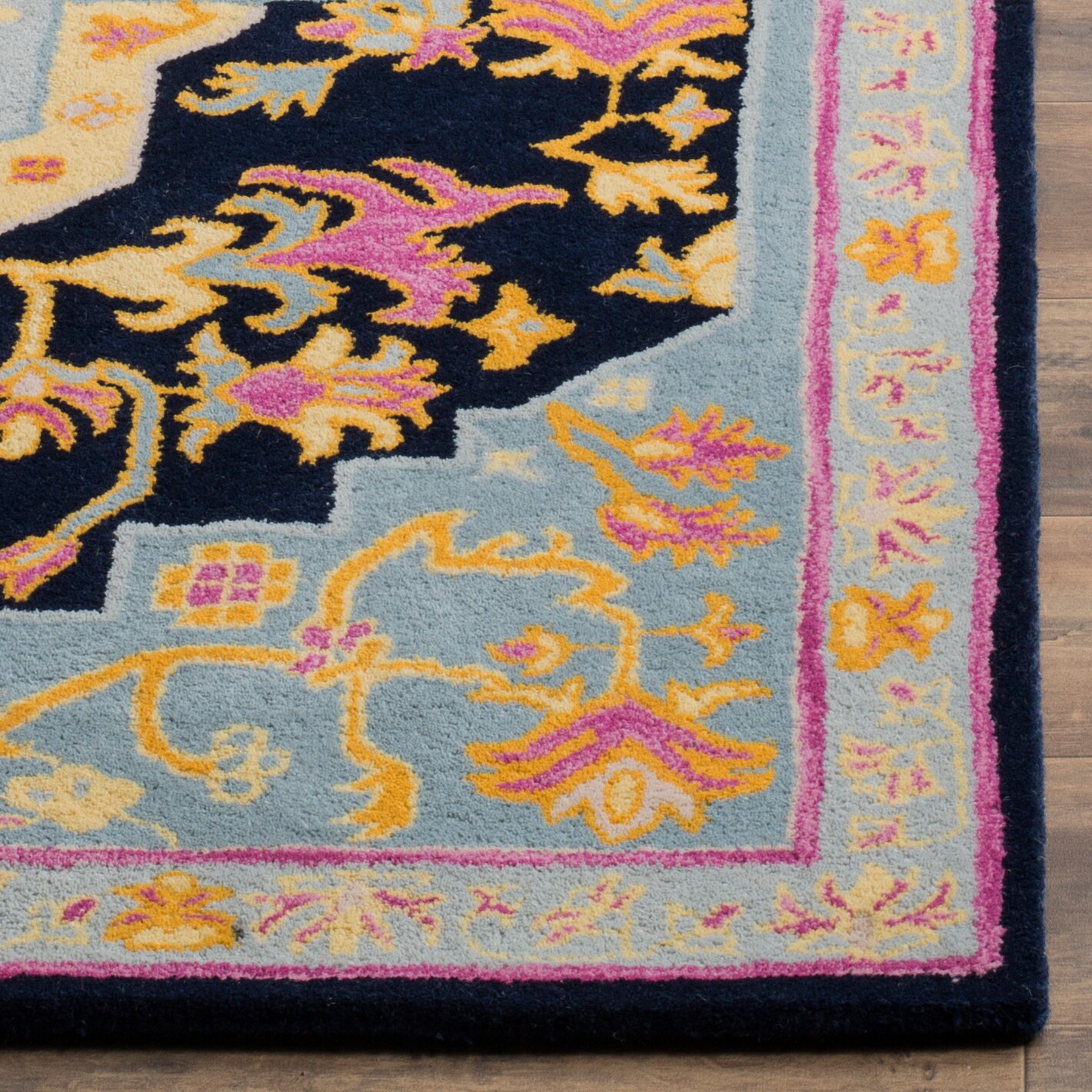 Safavieh BLG506C-5SQ rugs - View #2