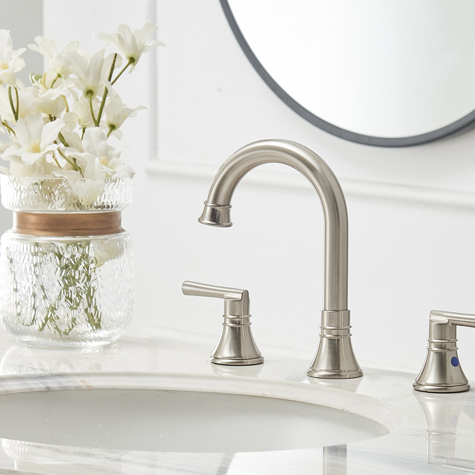 Elegant Brushed Nickel Widespread 2-Handle Bathroom Faucet