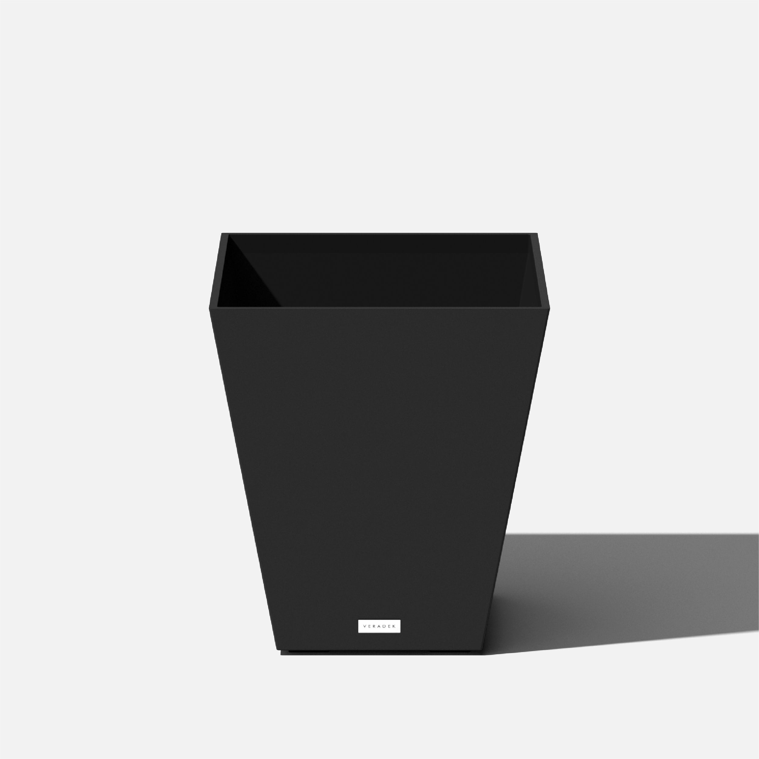 Veradek NBV18B Rectangle 16.0-in W Large Black Plastic Contemporary/Modern Indoor/Outdoor Planter with Drainage Holes