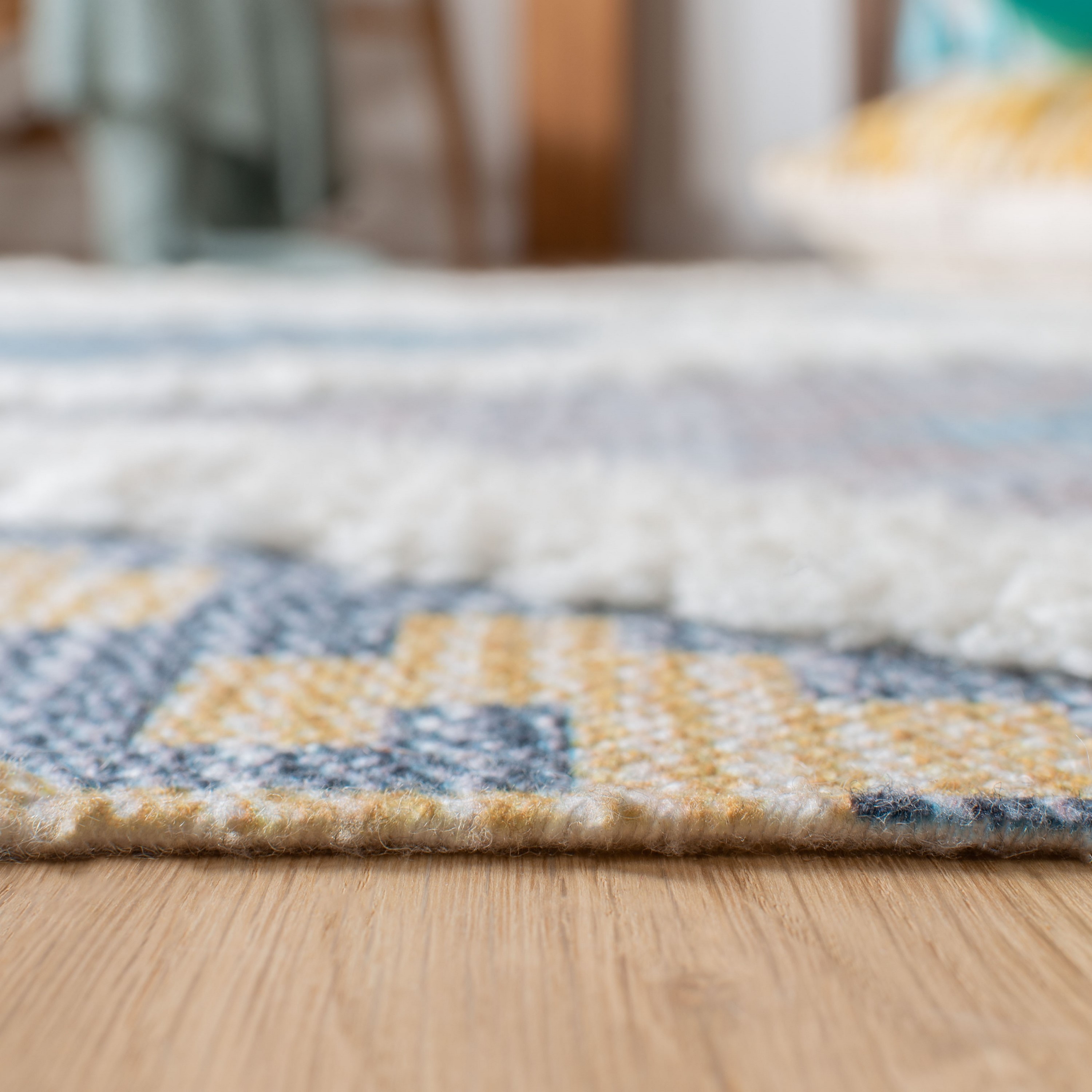 Saffron Ivory and Turquoise Wool 8' x 10' Hand Loomed Area Rug