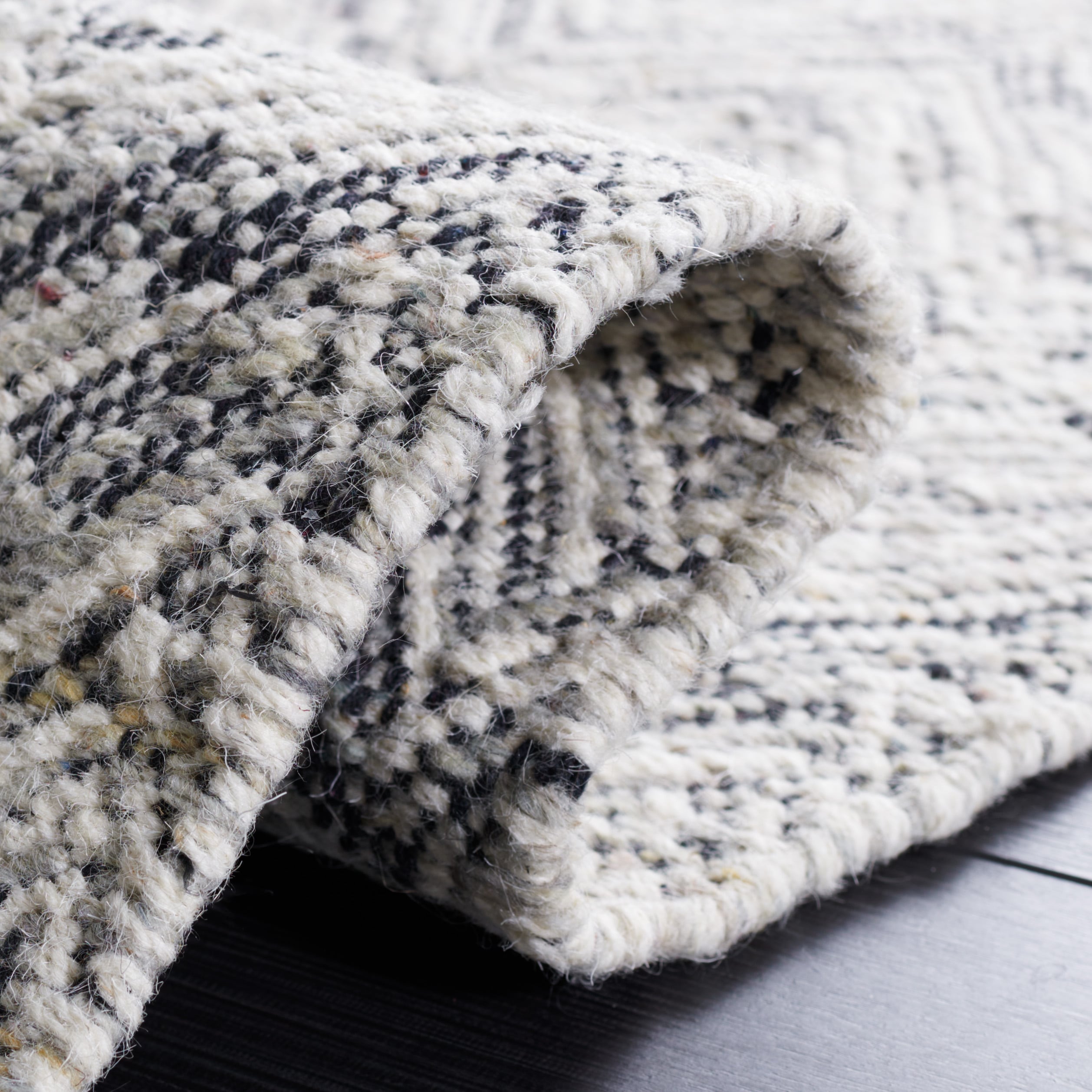 Safavieh KLM401G-4 rugs - View #6