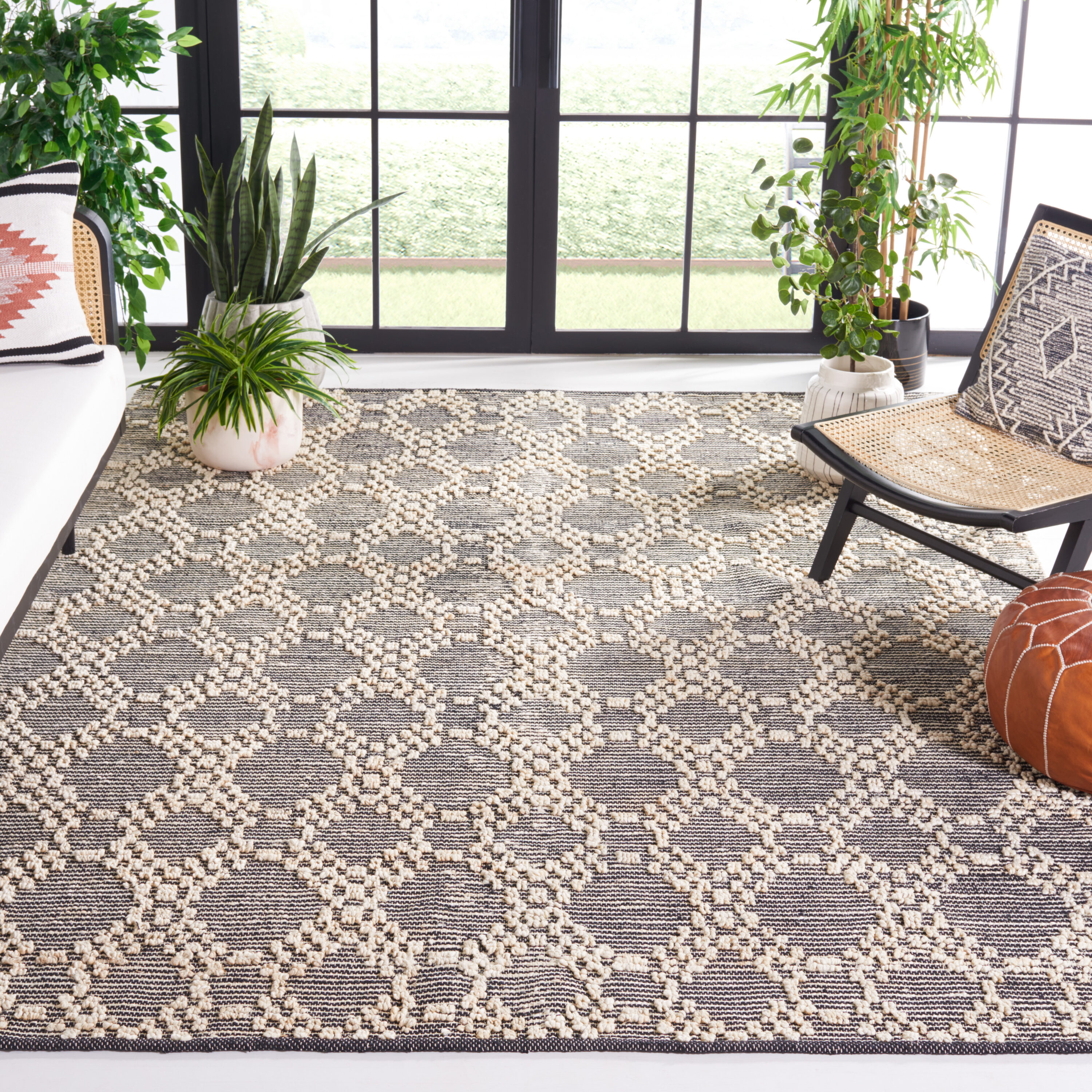  Natural Fiber 383 Blush/Black Contemporary 6ft x 9ft Medium Rectangle Rug