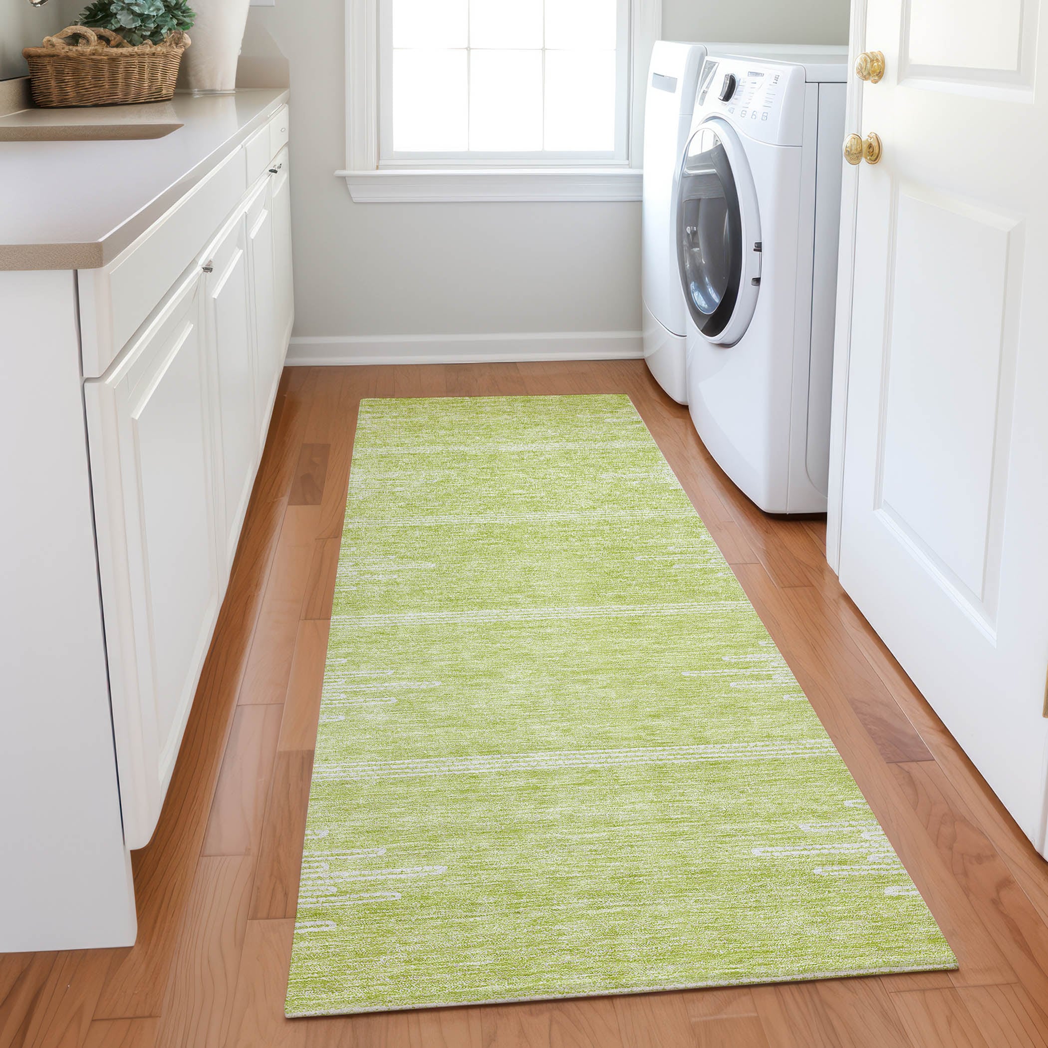Addison Rugs ACN647AL2X8 Chantille ACN647AL 2 x 7 (ft) Polyester Aloe Rectangular Indoor/Outdoor Geometric Machine washable Runner rug