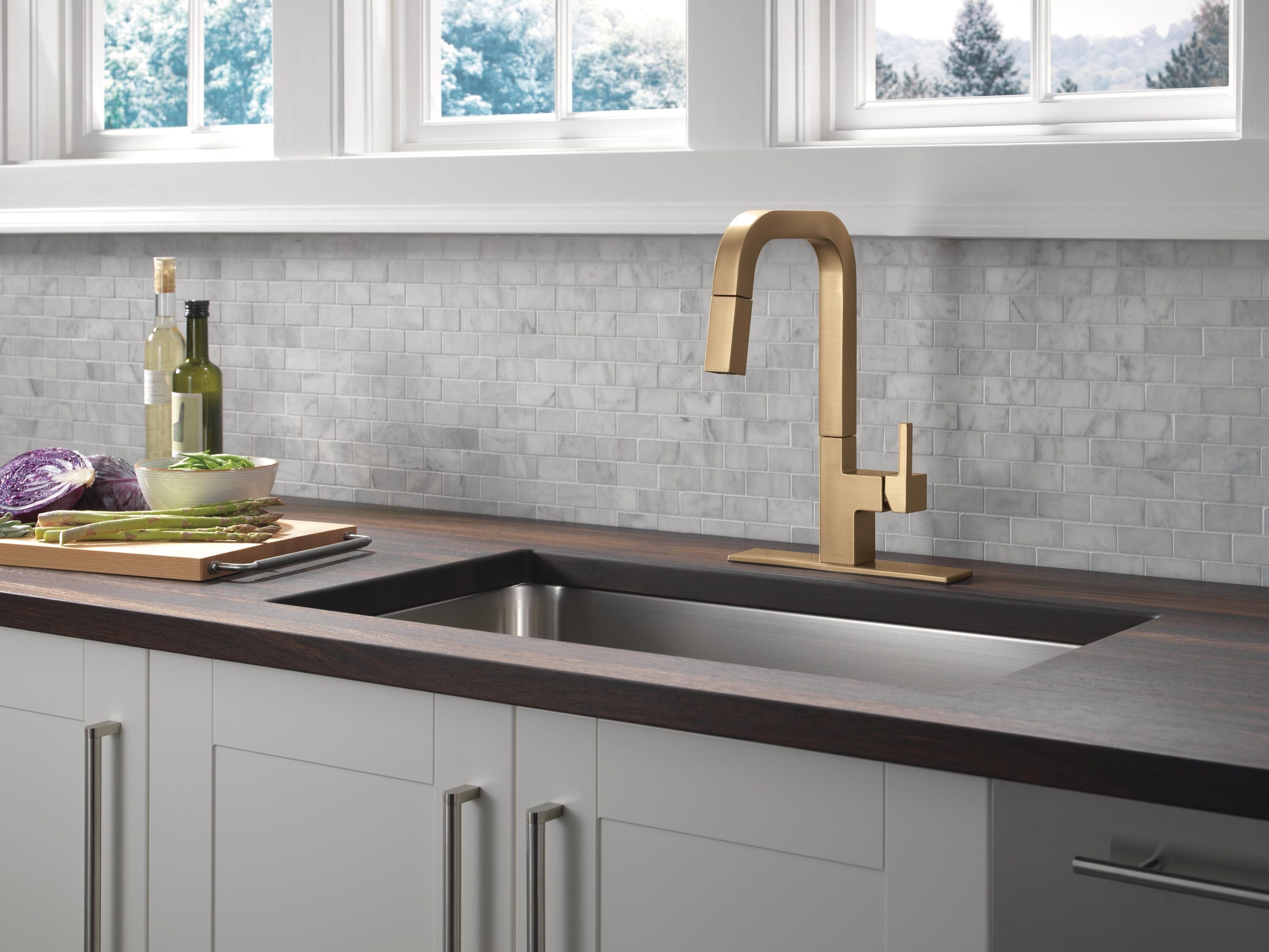 Delta 19825LF-CZ Kitchen-Faucets - View #8