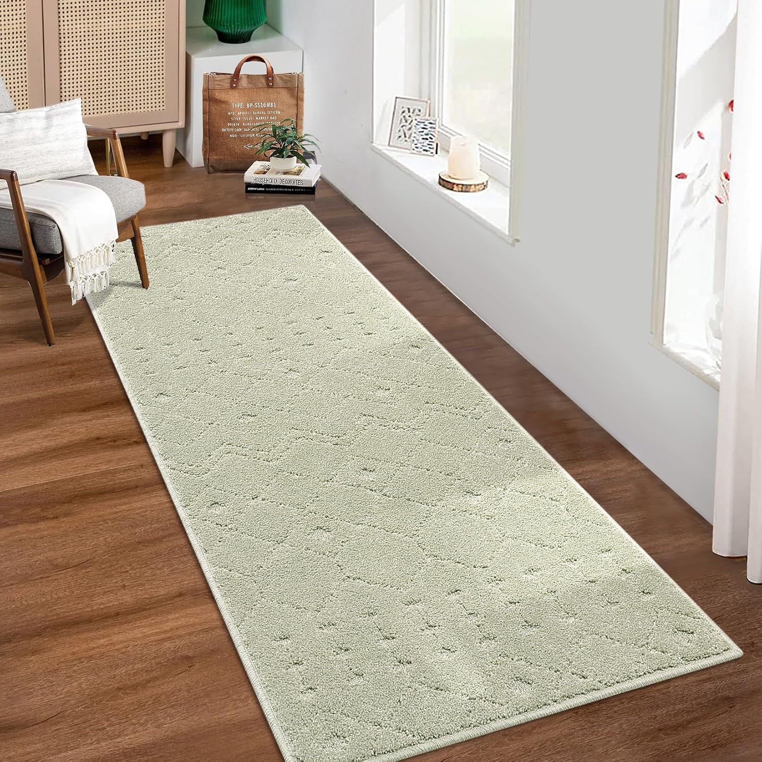 Qeetex WWJ-PHO-12XQXHKL Shag Hallway Runner Rug 2x8 Solid Rug Geometric Shag Runner Rug Thick Plush Textured Plush Rug Kitchen Runner Rug Non-Shedding Easy Cleaning Runner Rug for Entryway Bedroom Decor 2x8 Beige