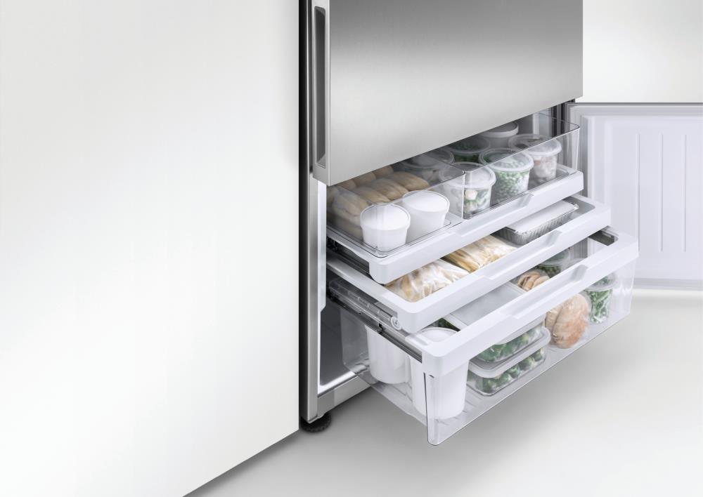 Fisher & Paykel RF135BDLUX4 N Bottom-Freezer-Refrigerators - View #6