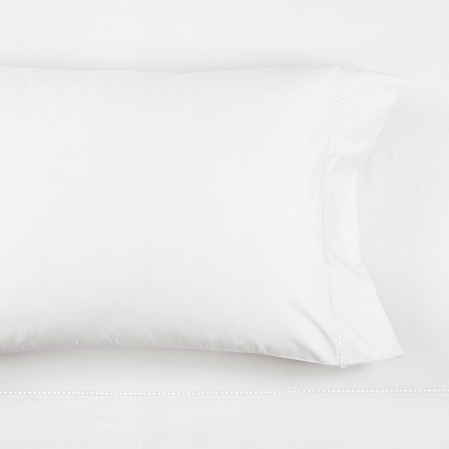 White King Cotton Embroidered 6-Piece Sheet Set