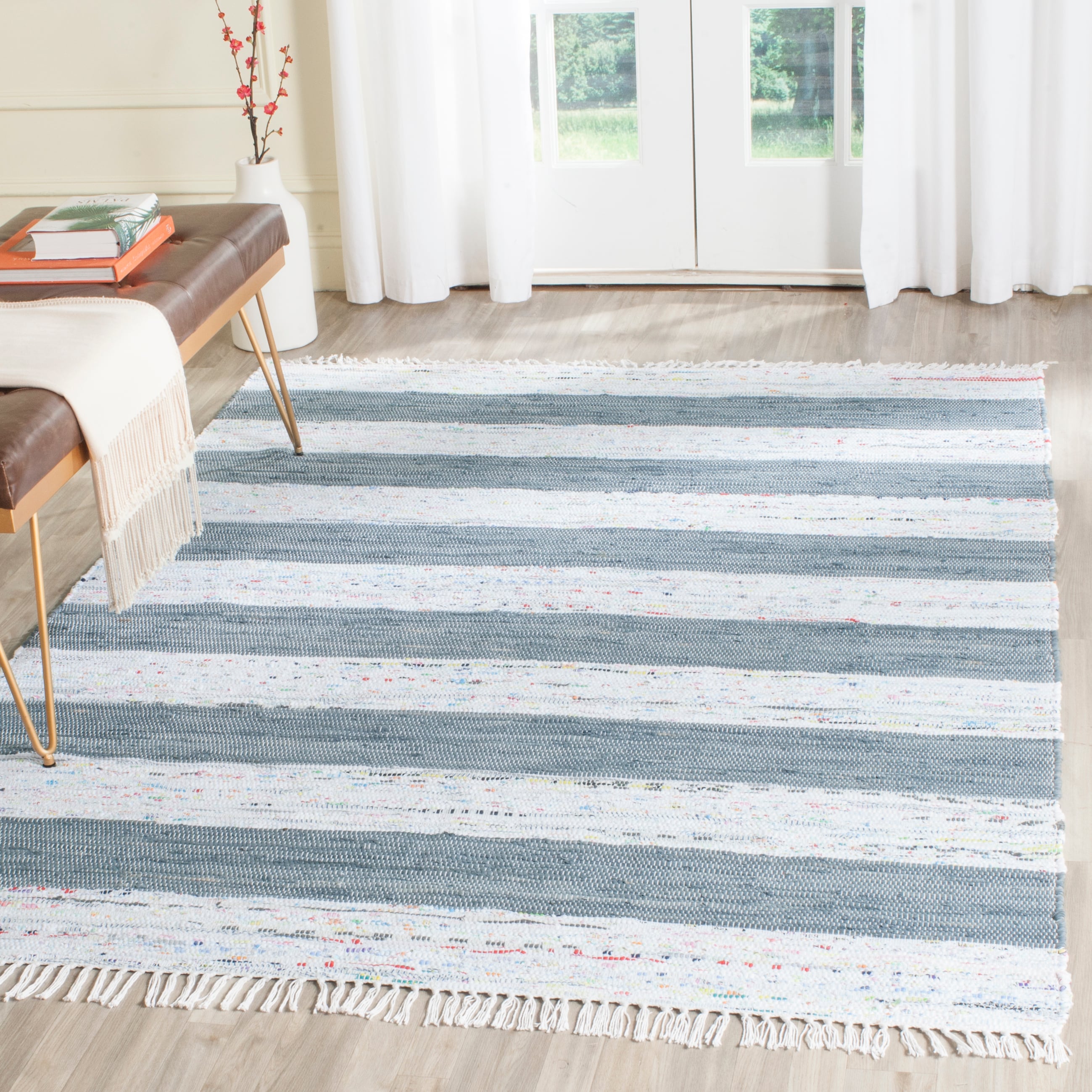 Safavieh MTK720A-57 Montauk Estero 5 x 7 (ft) Cotton Ivory/Gray Rectangular Indoor Stripe Coastal Area rug
