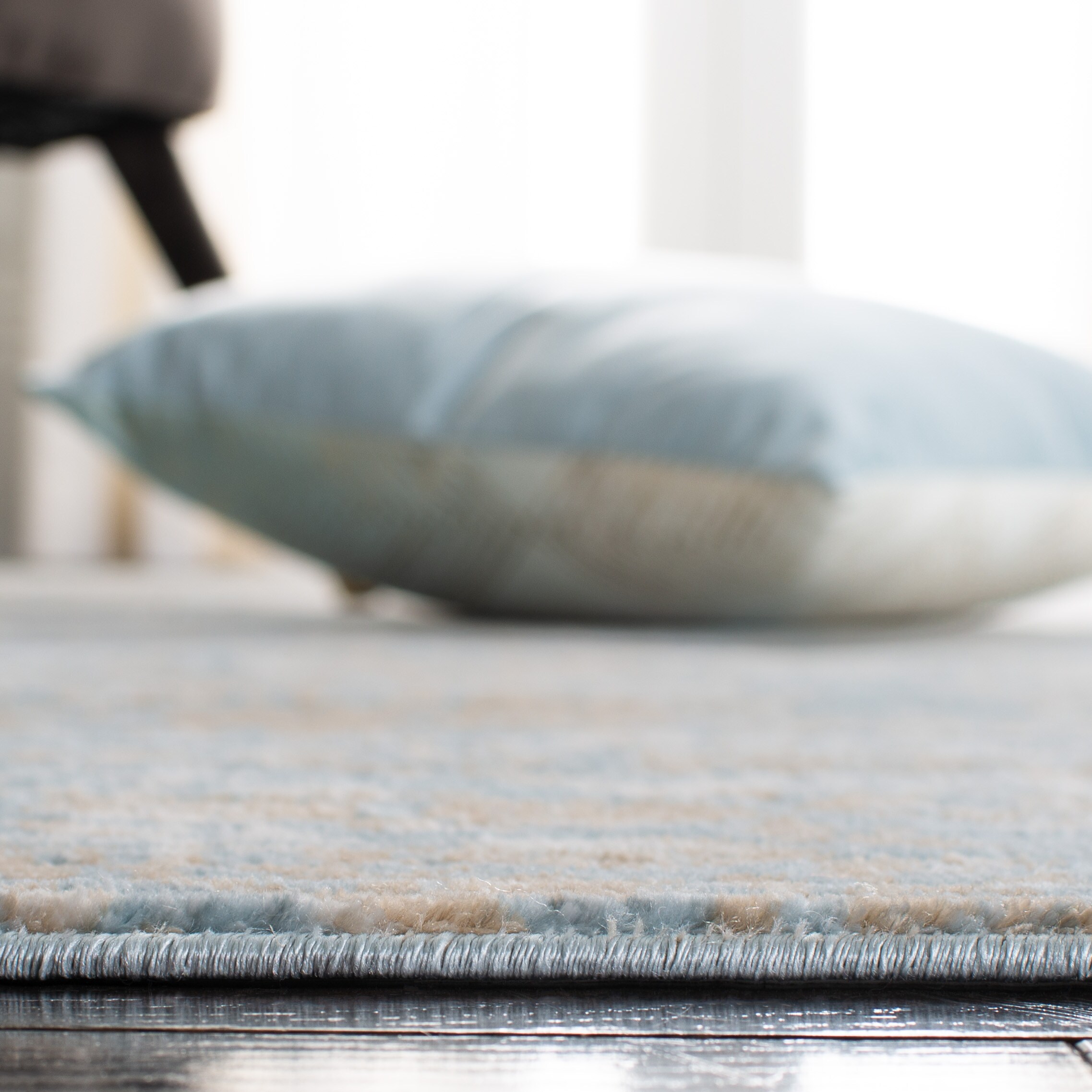 Safavieh ISA958L-3 rugs - View #4