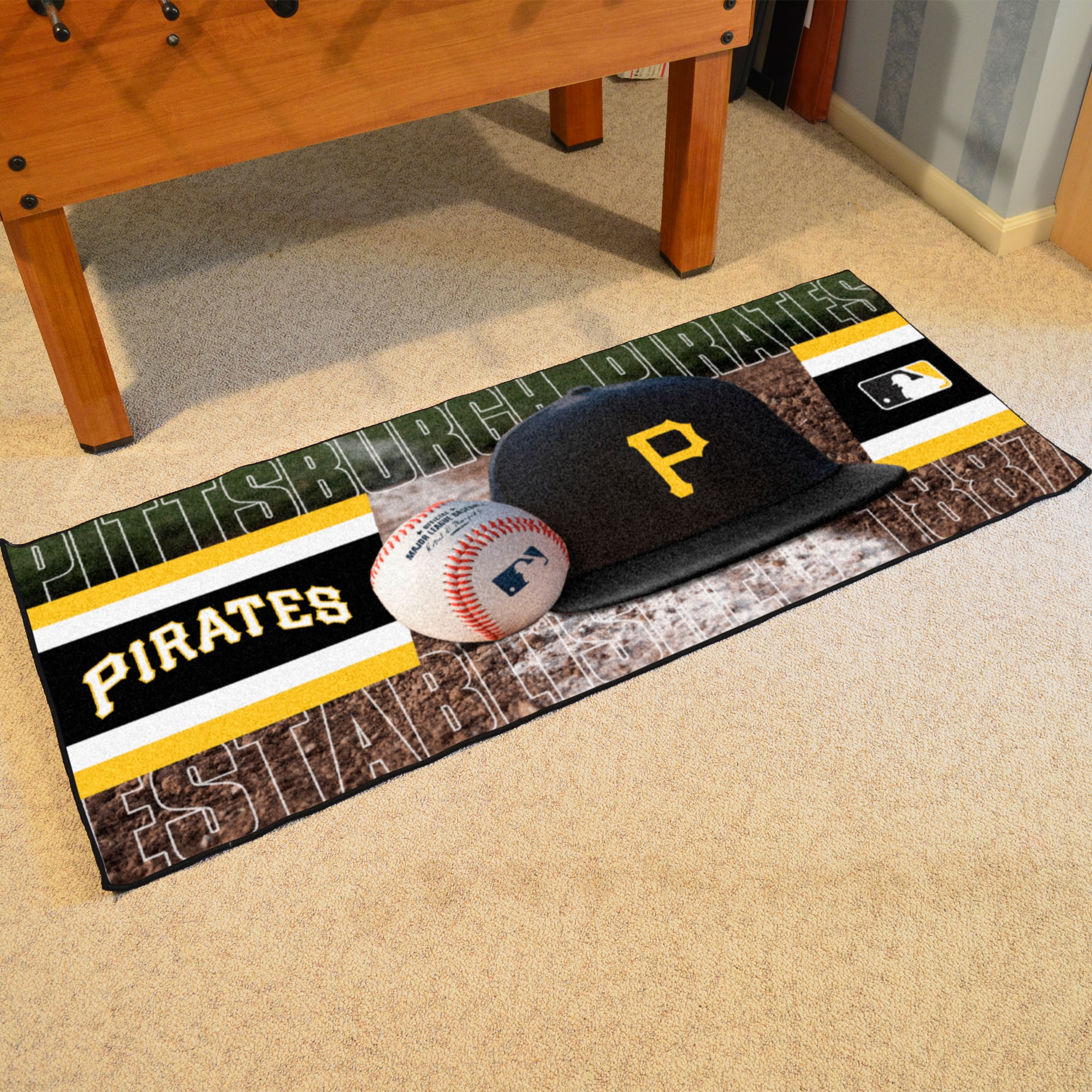 Pittsburgh Pirates 4x6 Plush Rug - Retro Collection