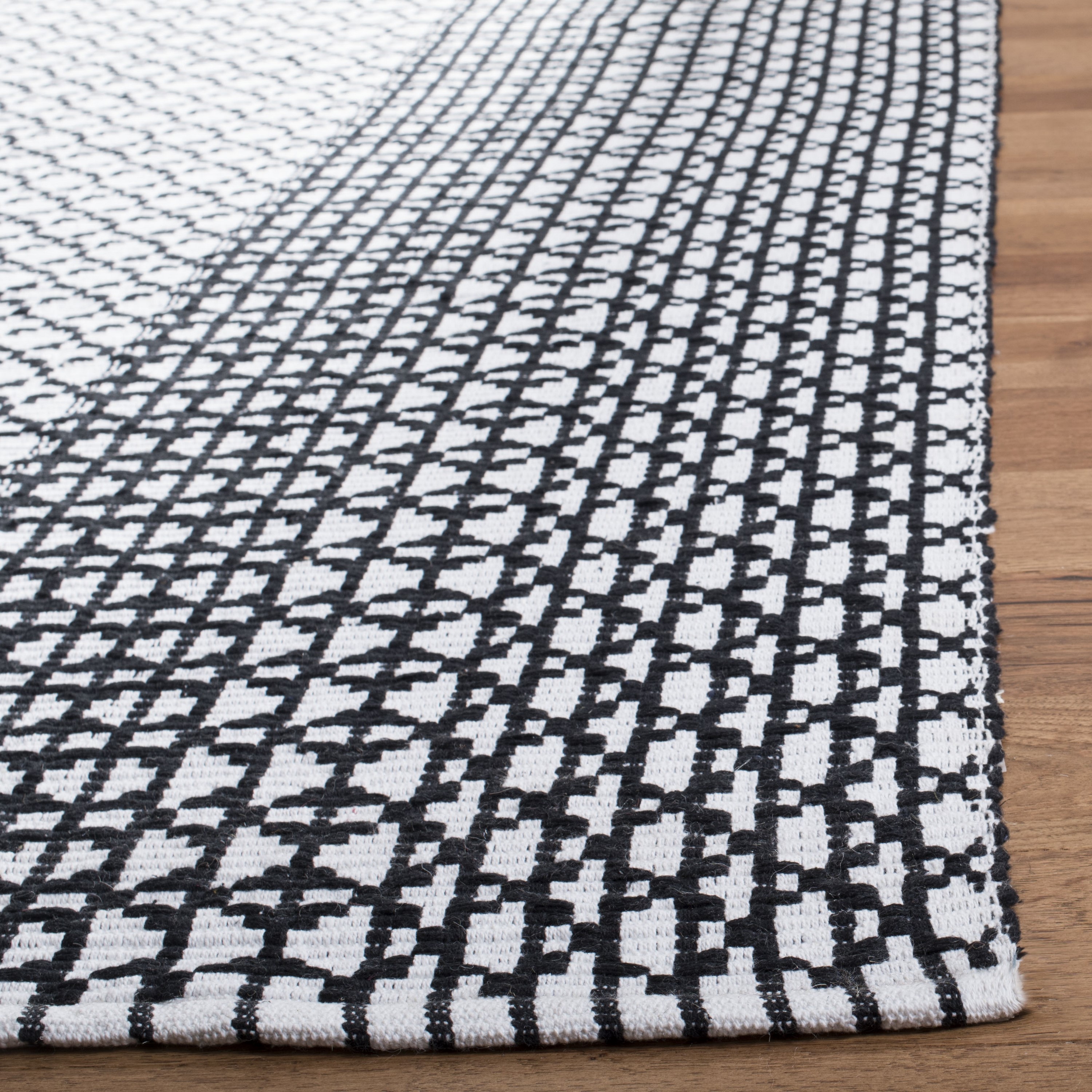 Safavieh MTK617Z-8 rugs - View #3