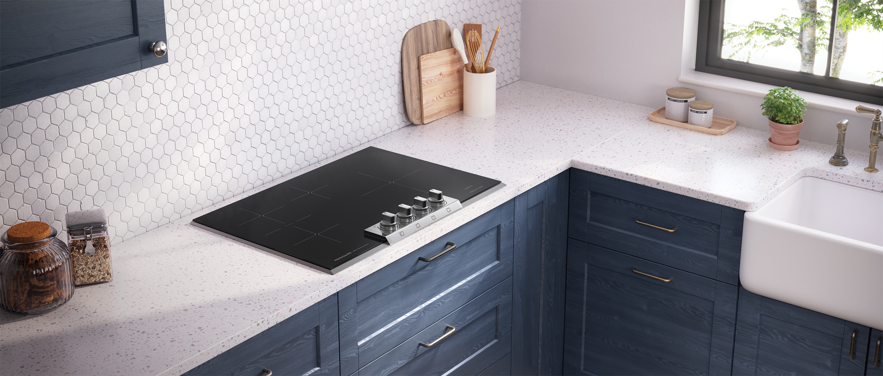 Frigidaire PCCI3080AF Induction-Cooktops - View #3