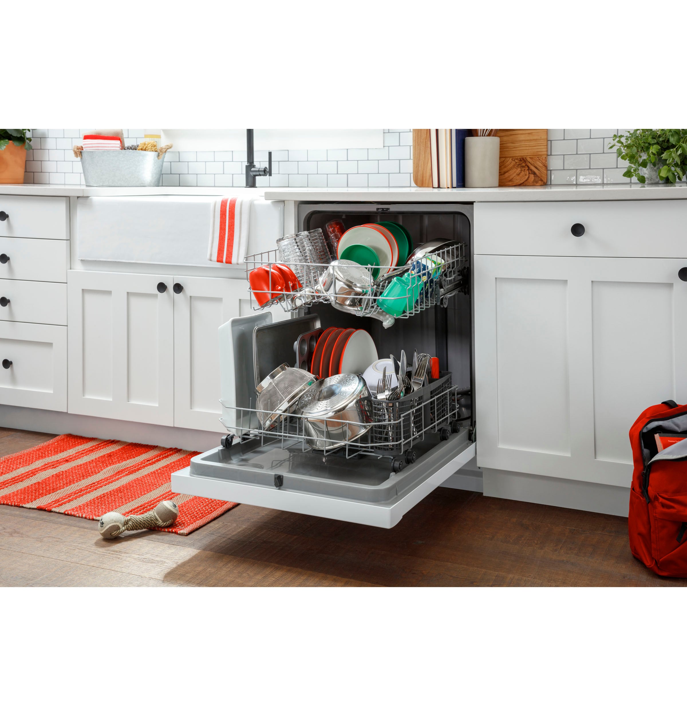 Hotpoint HDF330PGZWW Builtin-Dish - View #14