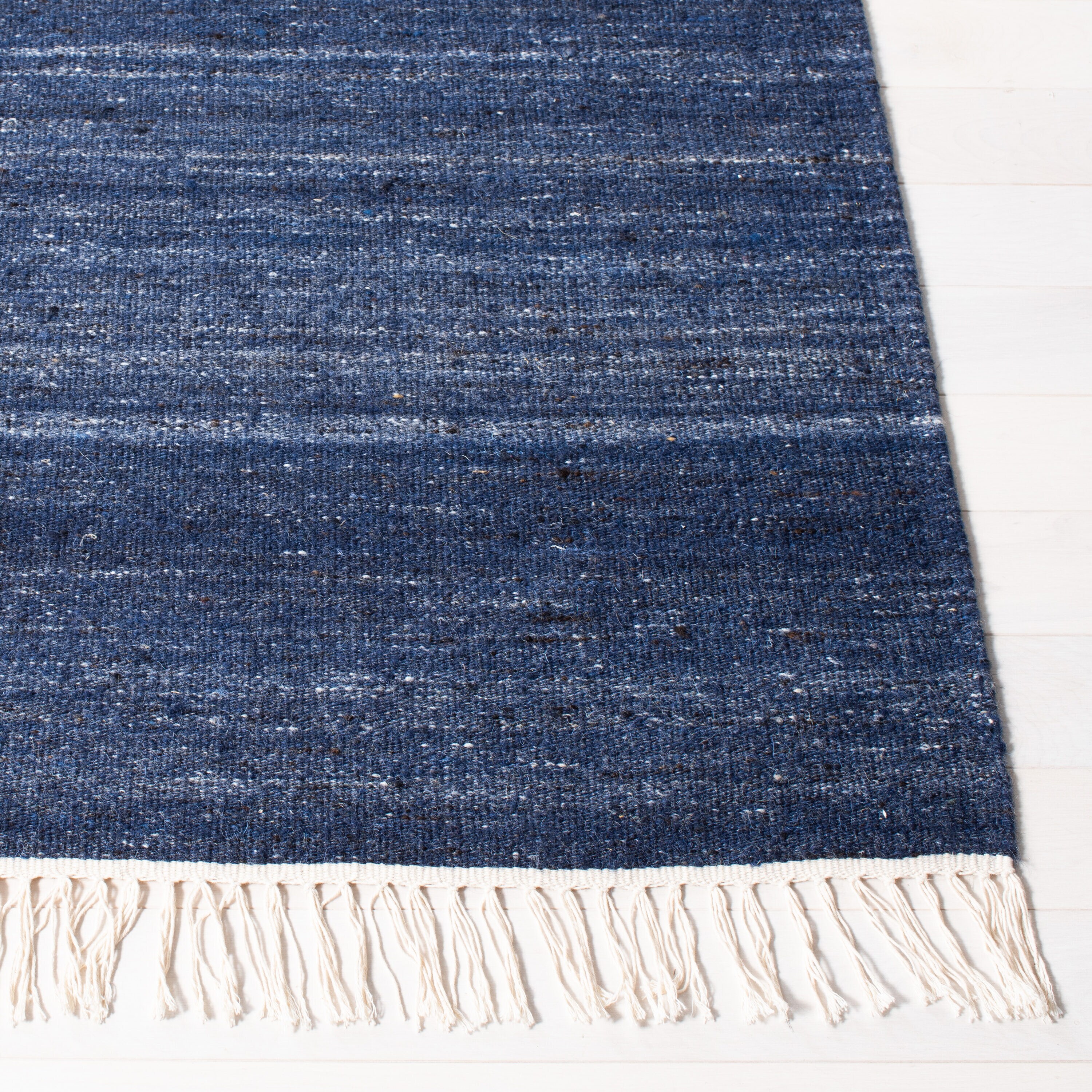Safavieh KLM551N-8 rugs - View #6