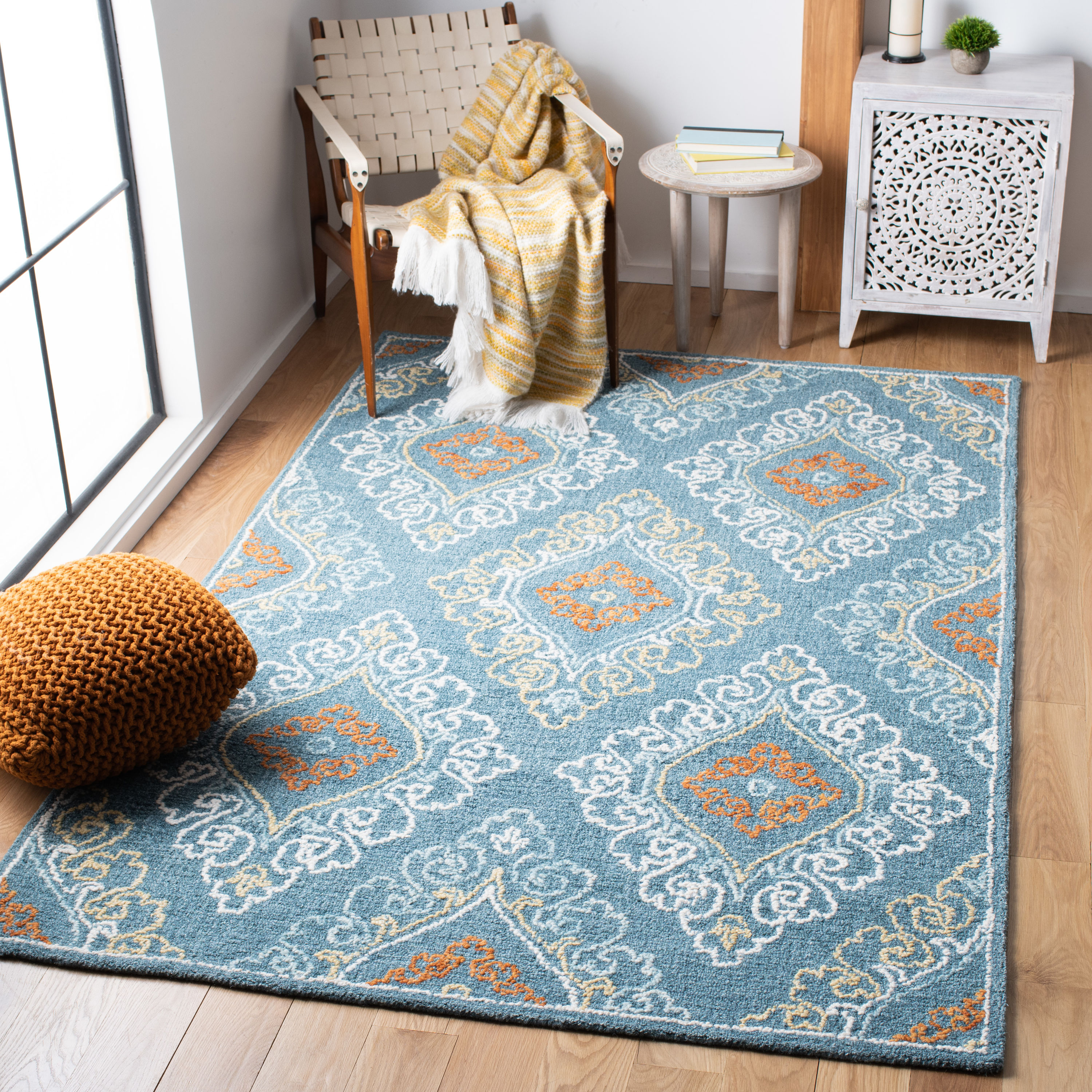 Handmade Tufted Blue Wool Round Area Rug, 8' Diameter
