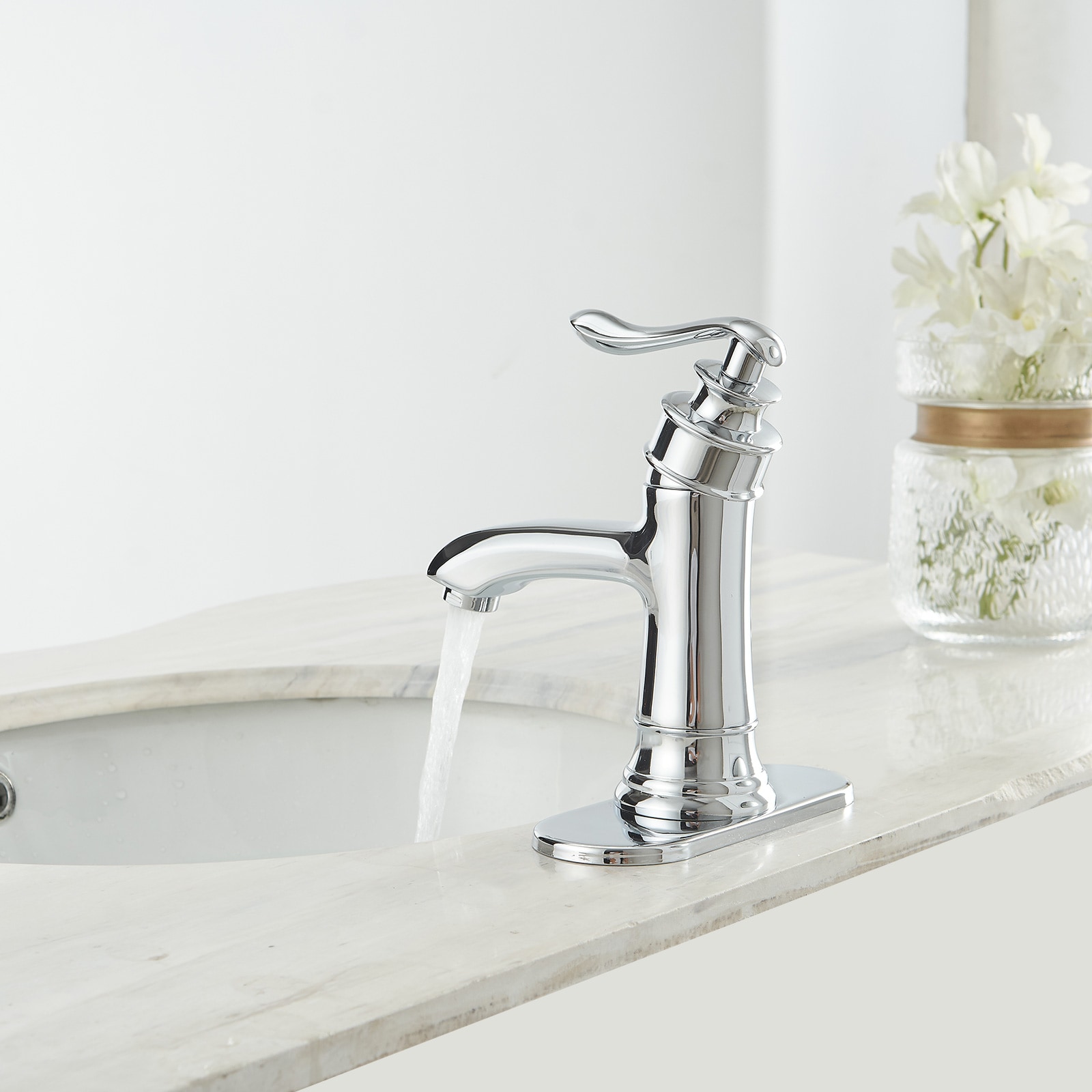 Polished Chrome Single Handle Low-Arc Bathroom Faucet with Drain