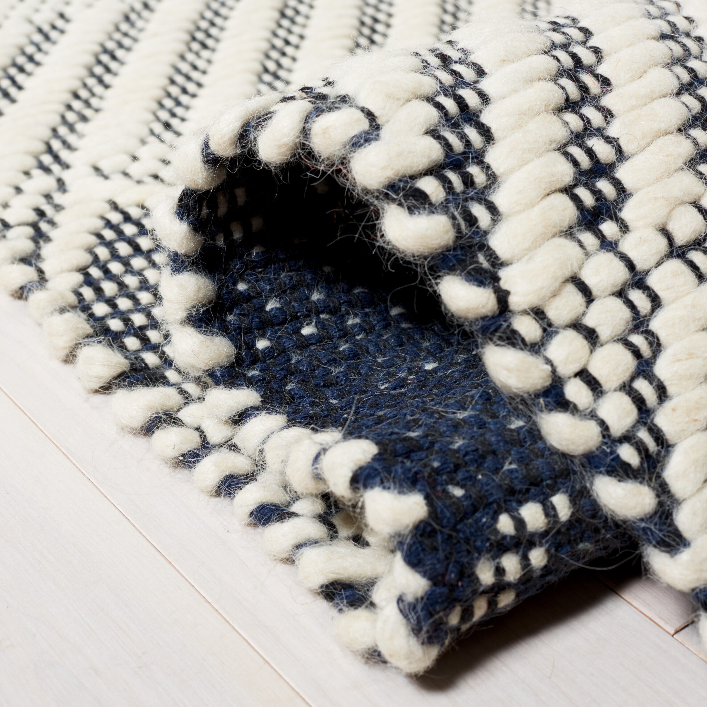 Safavieh NAT858A-6 rugs - View #7