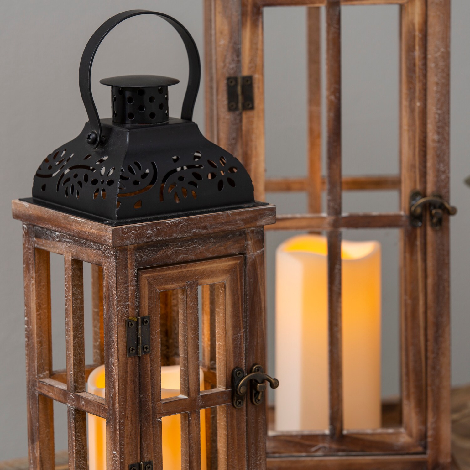 Evergreen 84G2761ECM Outdoor-Decorative-Lanterns - View #3