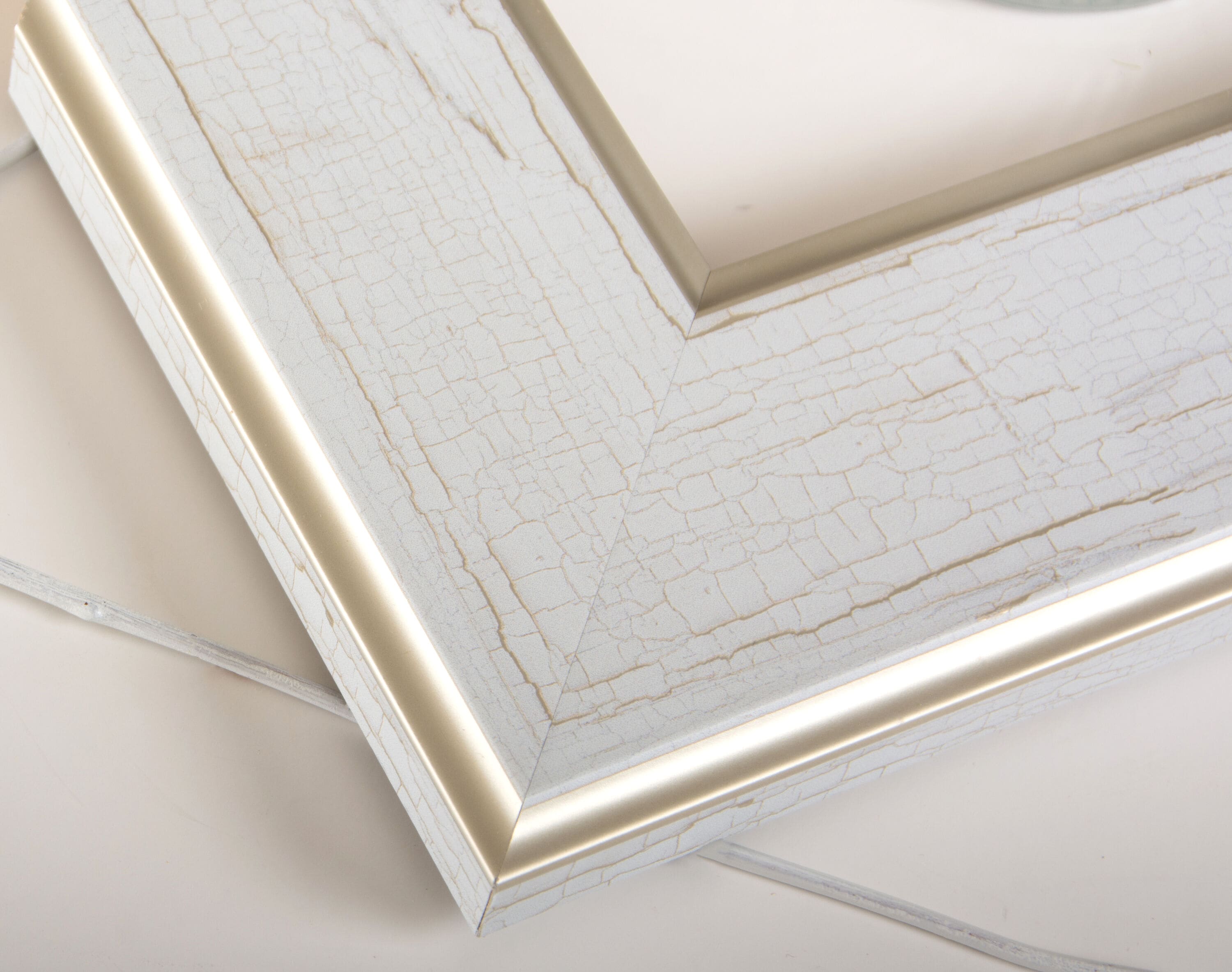 BrandtWorks brandtworks bm043m aged white gold trimmed legacy wall mirror,  27 x 32