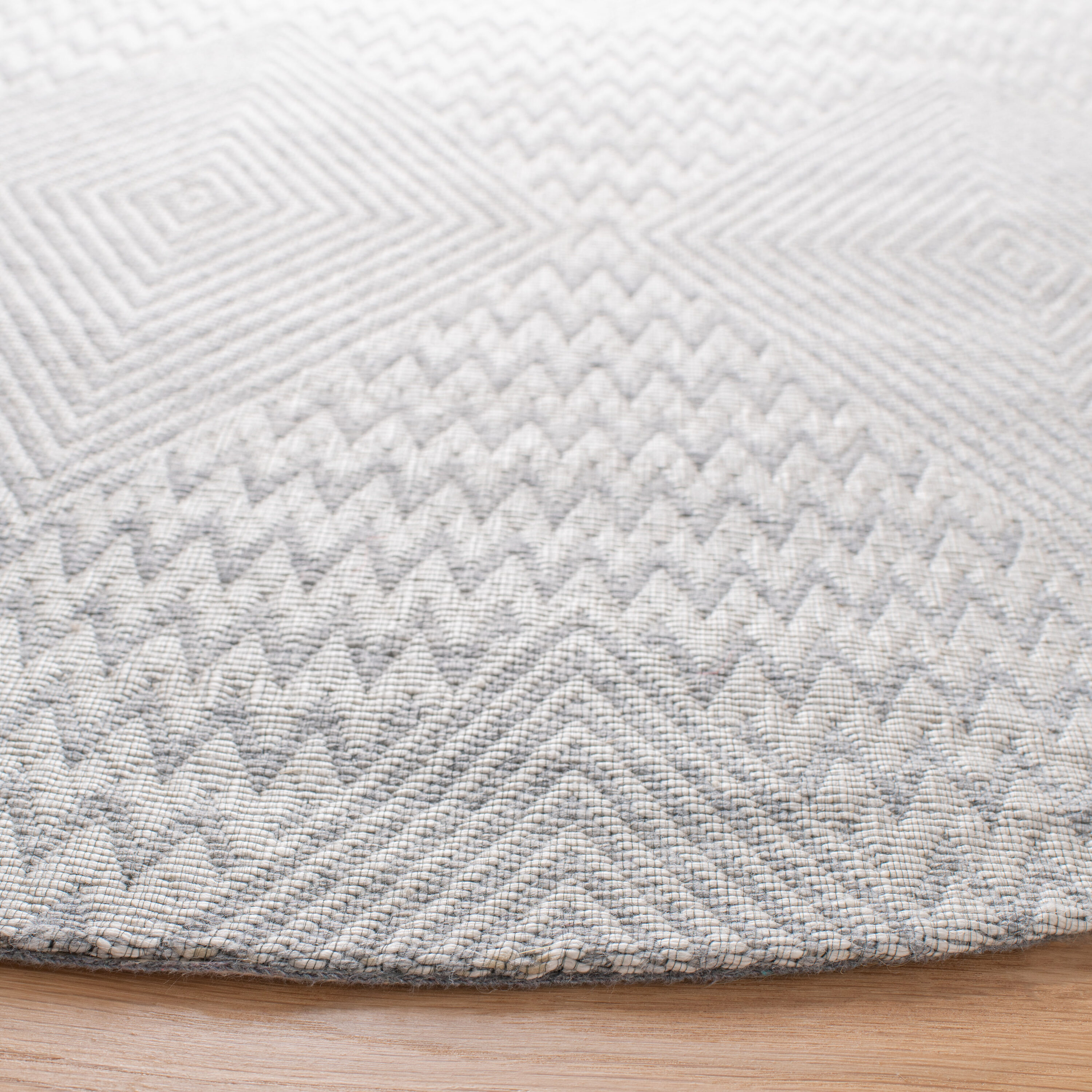Safavieh MRB304G-6R rugs - View #3