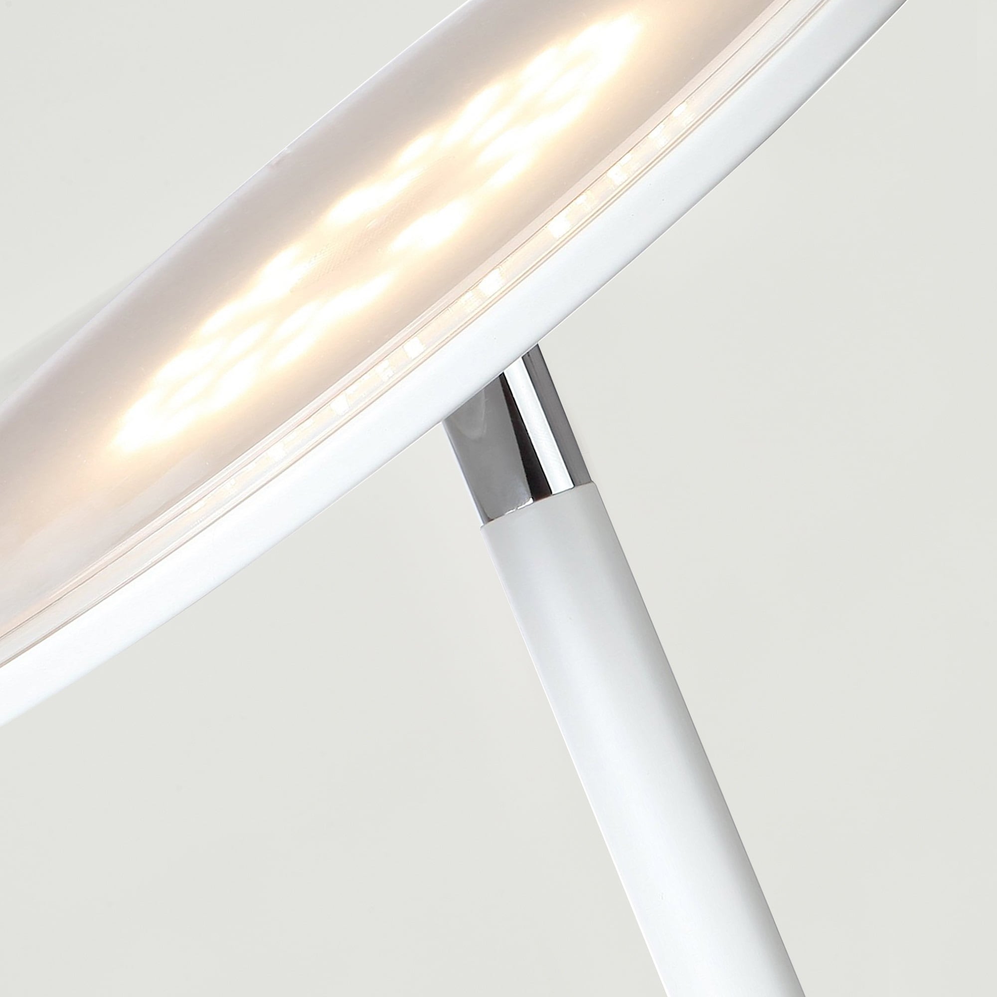 Brightech RH-4O72-G2Y0 floorlamps - View #3