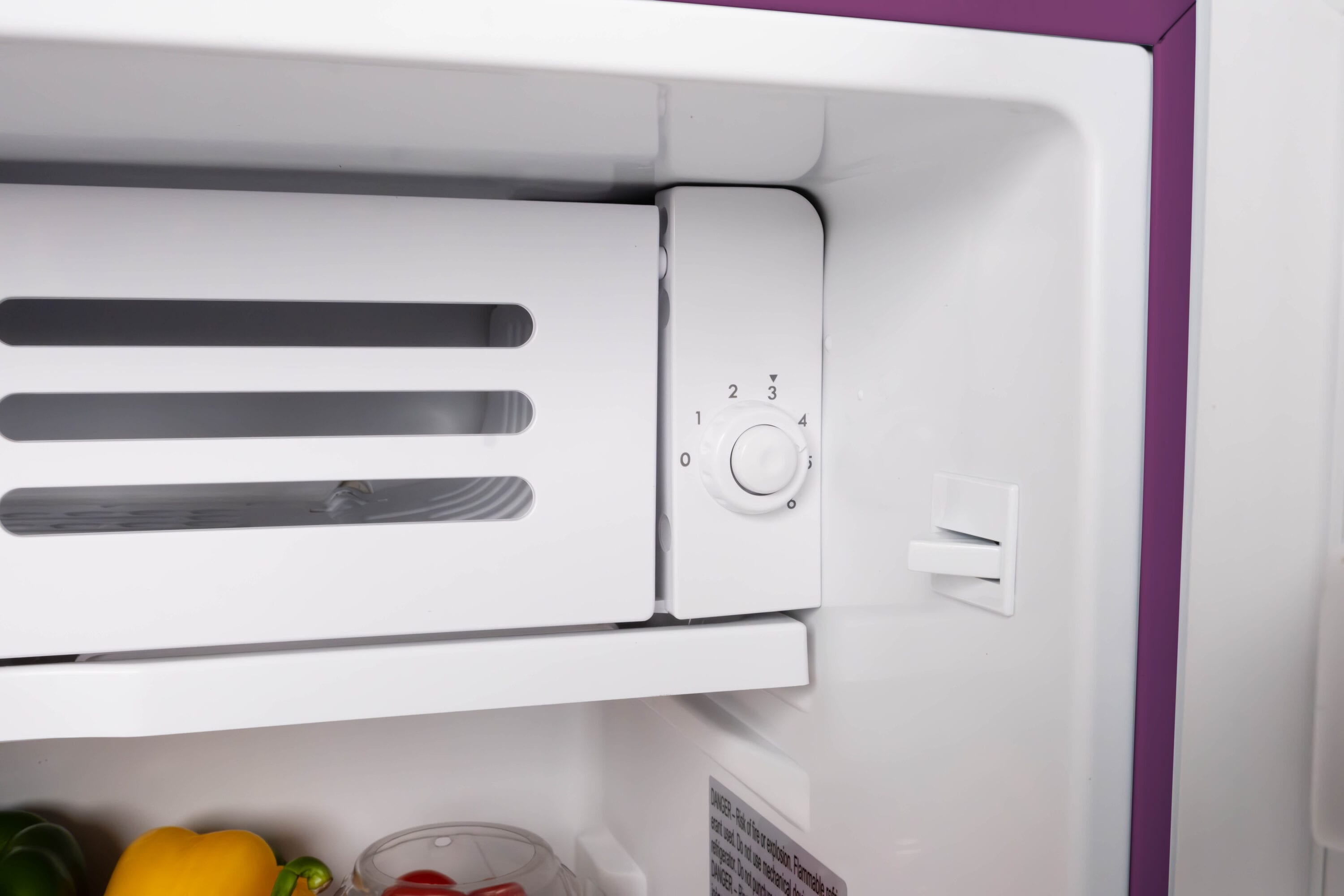 Frigidaire EFR397-PLUM-6COM m050615 - View #4