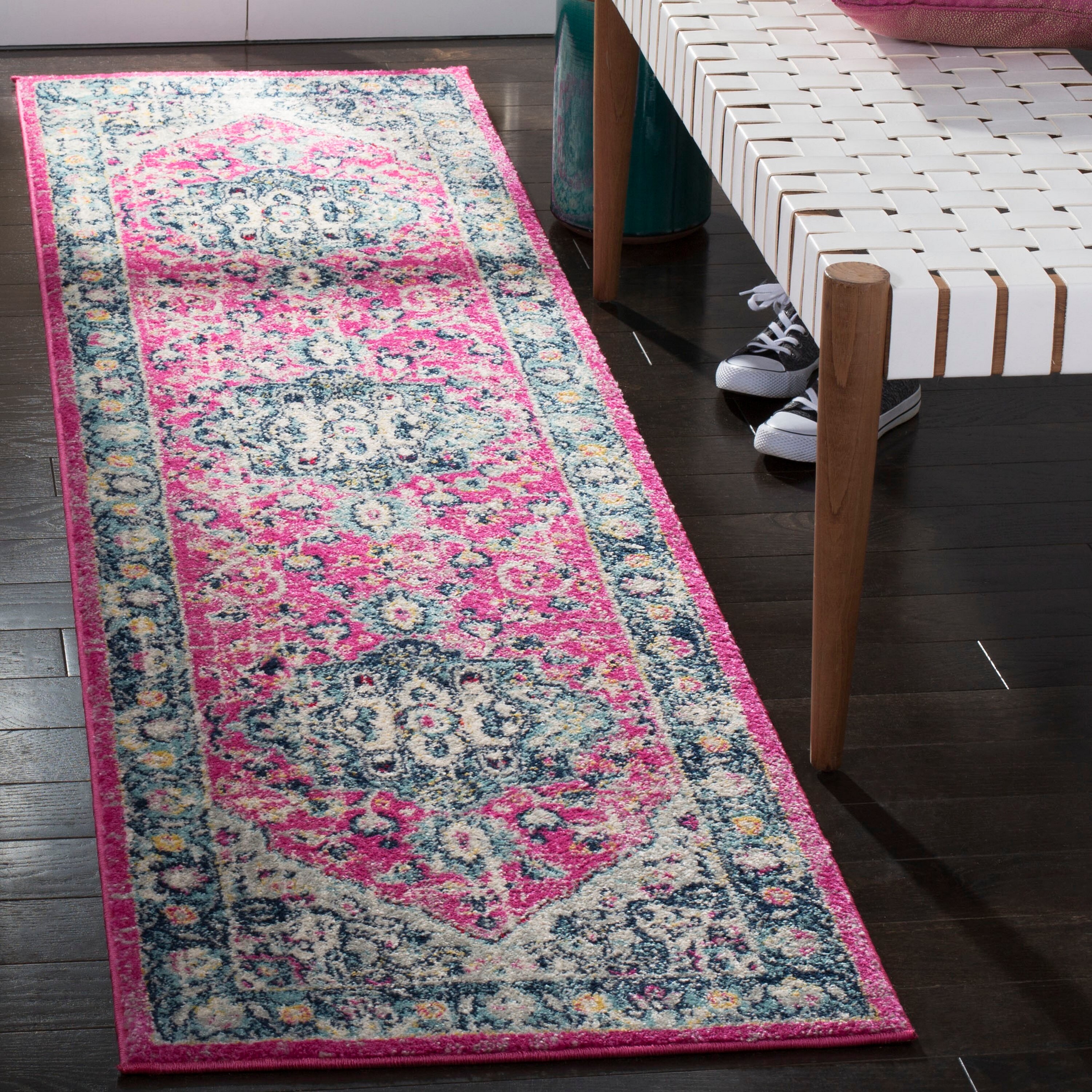 Safavieh MAD930R-28 Madison Hatra 2 x 8 (ft) Loomed Polypropylene Fuchsia/Aqua Rectangular Indoor Distressed/Overdyed Vintage Runner rug