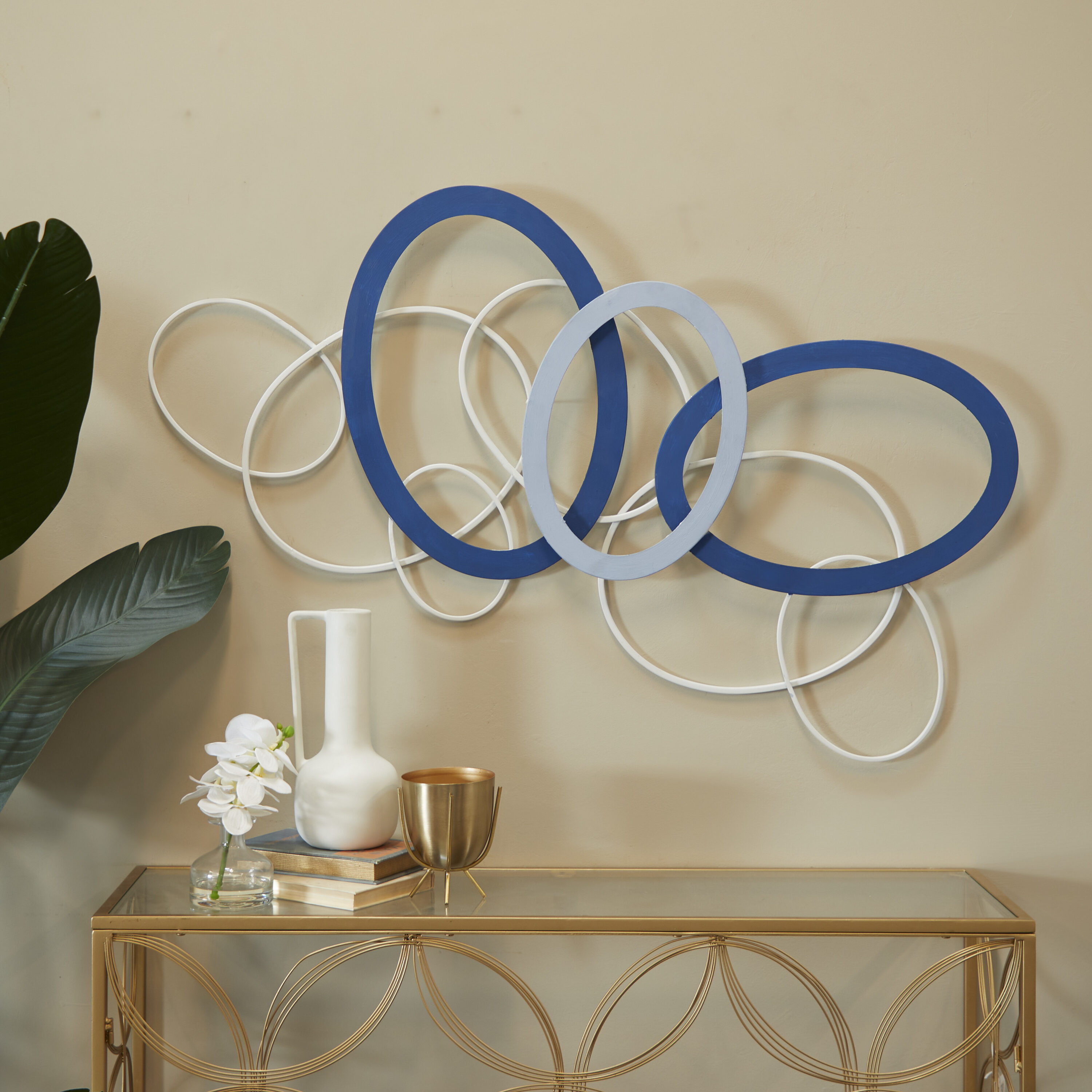 CosmoLiving by Cosmopolitan 31376 43-Inches W x 22-Inches H Metal Overlapping Oval Abstract Wall sculpture