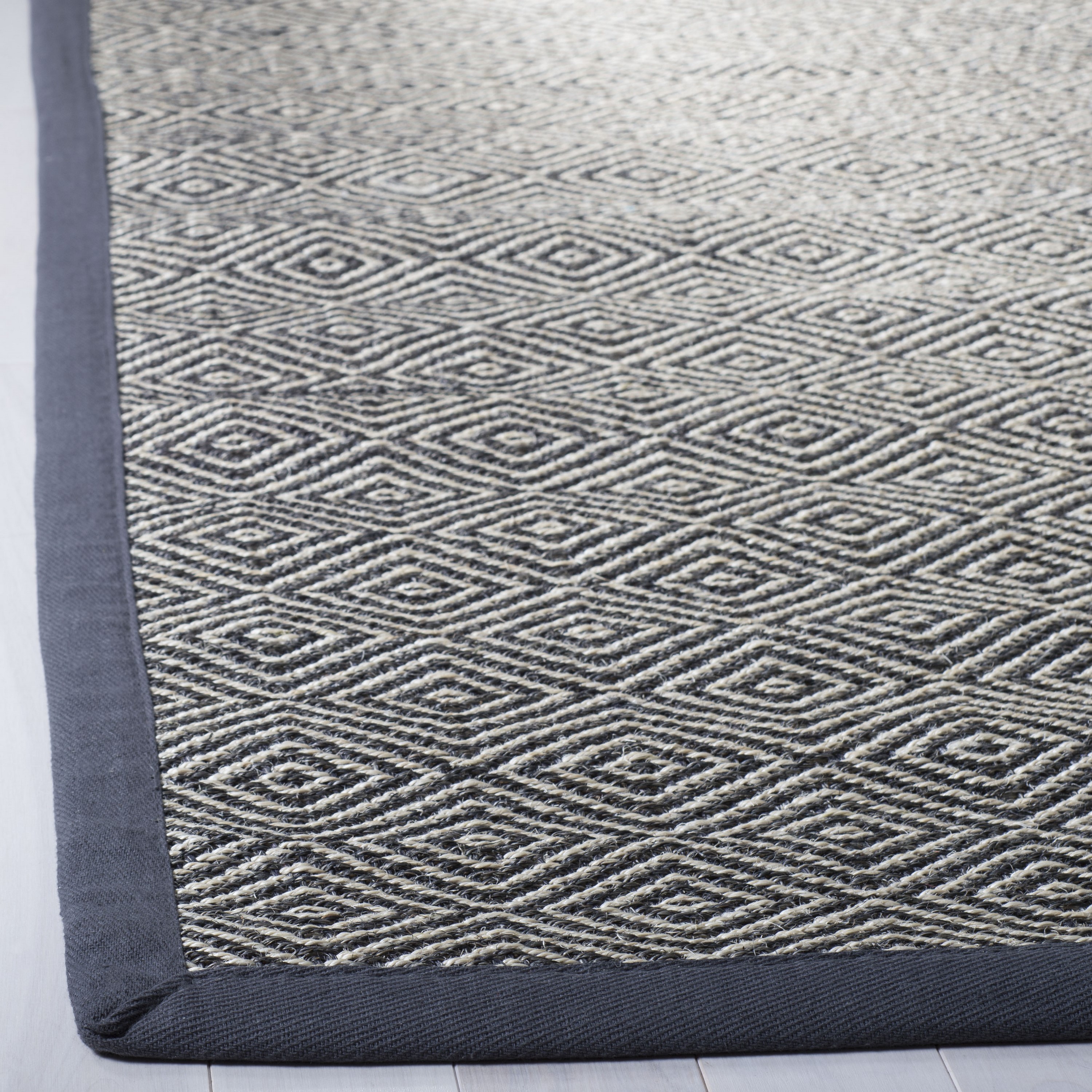 Safavieh NF151A-24 rugs - View #3