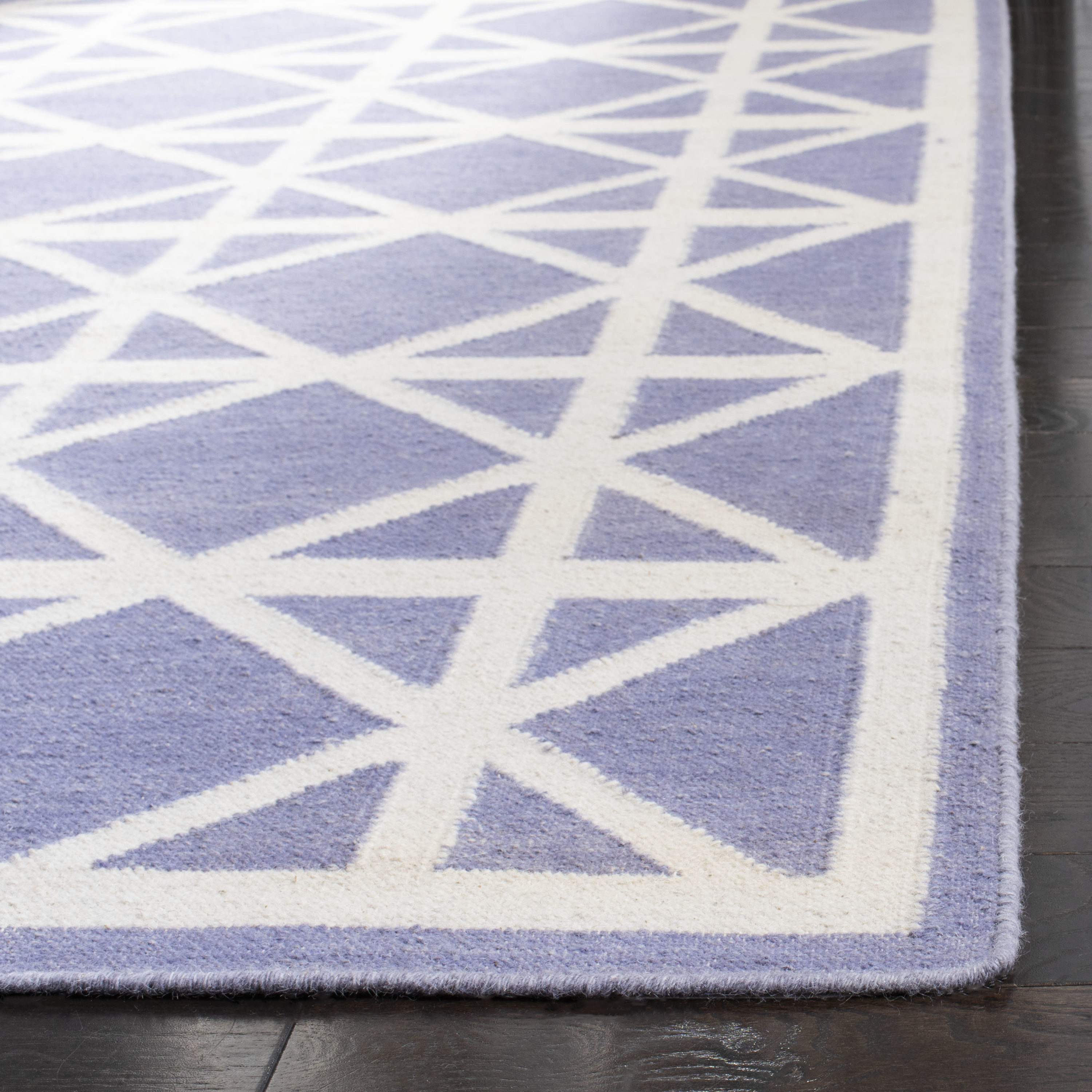 Safavieh DHU558B-28 rugs - View #3