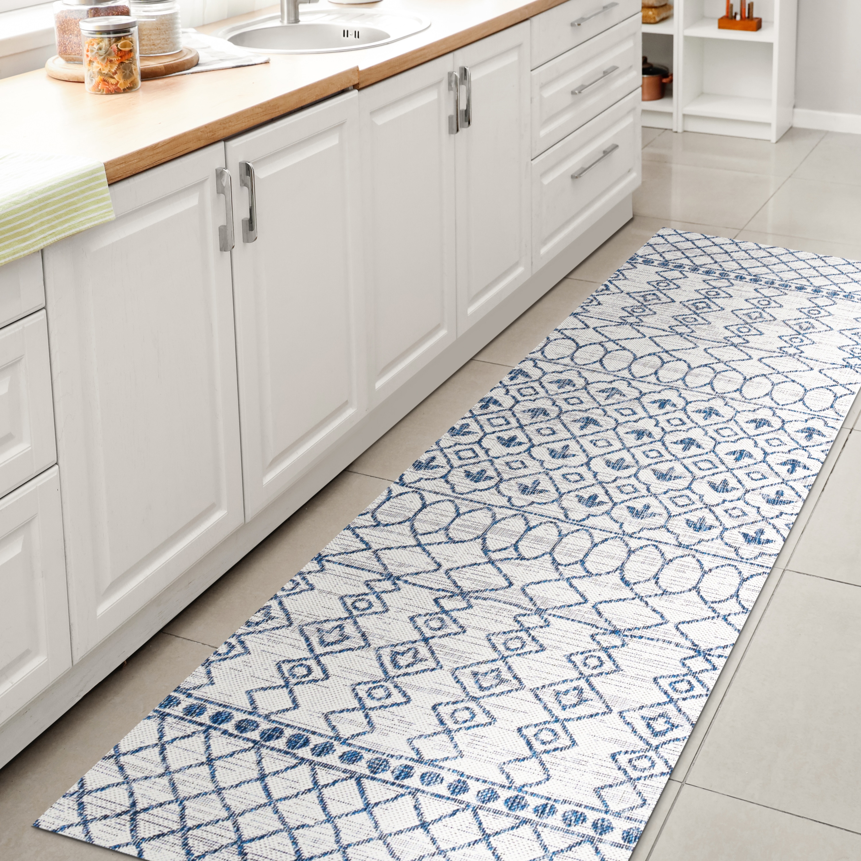JONATHAN  Y SMB130C-28 Santa Monica Kafel Tribal 2 x 8 (ft) Loomed Polypropylene Ivory/Blue Rectangular Indoor/Outdoor Trellis Rustic Runner rug