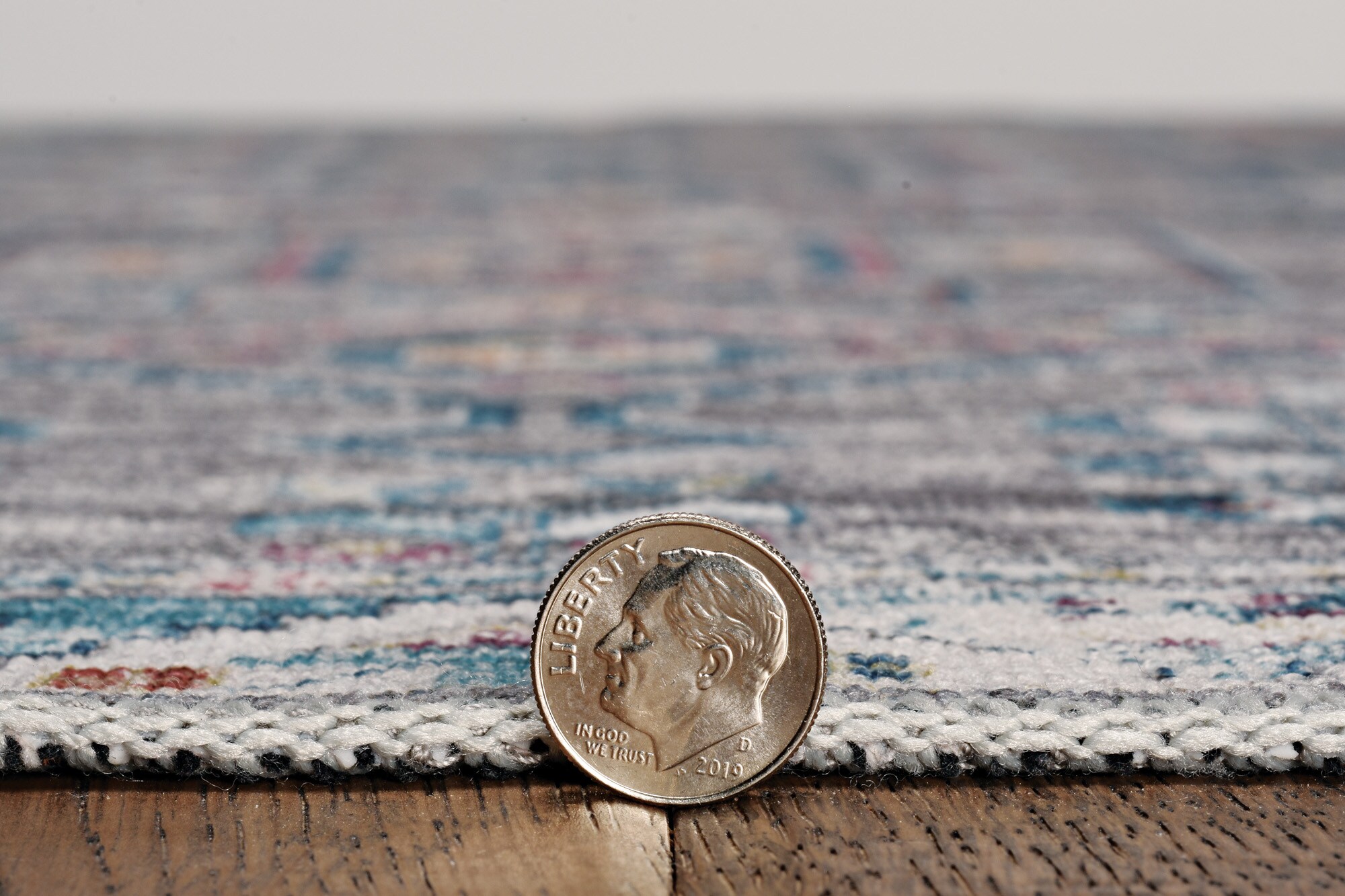 Linon RUGWR0635 rugs - View #5