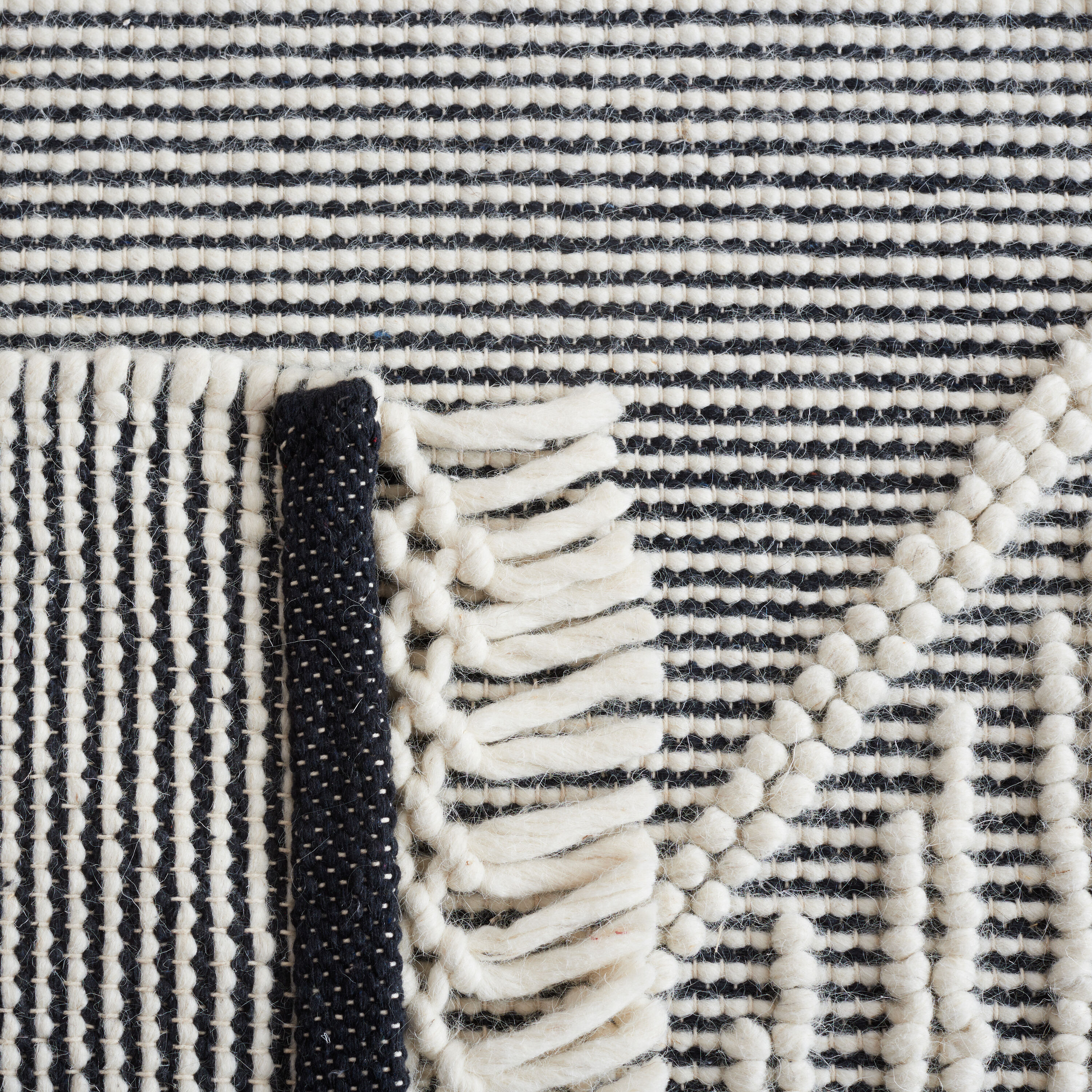 Safavieh MRB475A-28 rugs - View #3