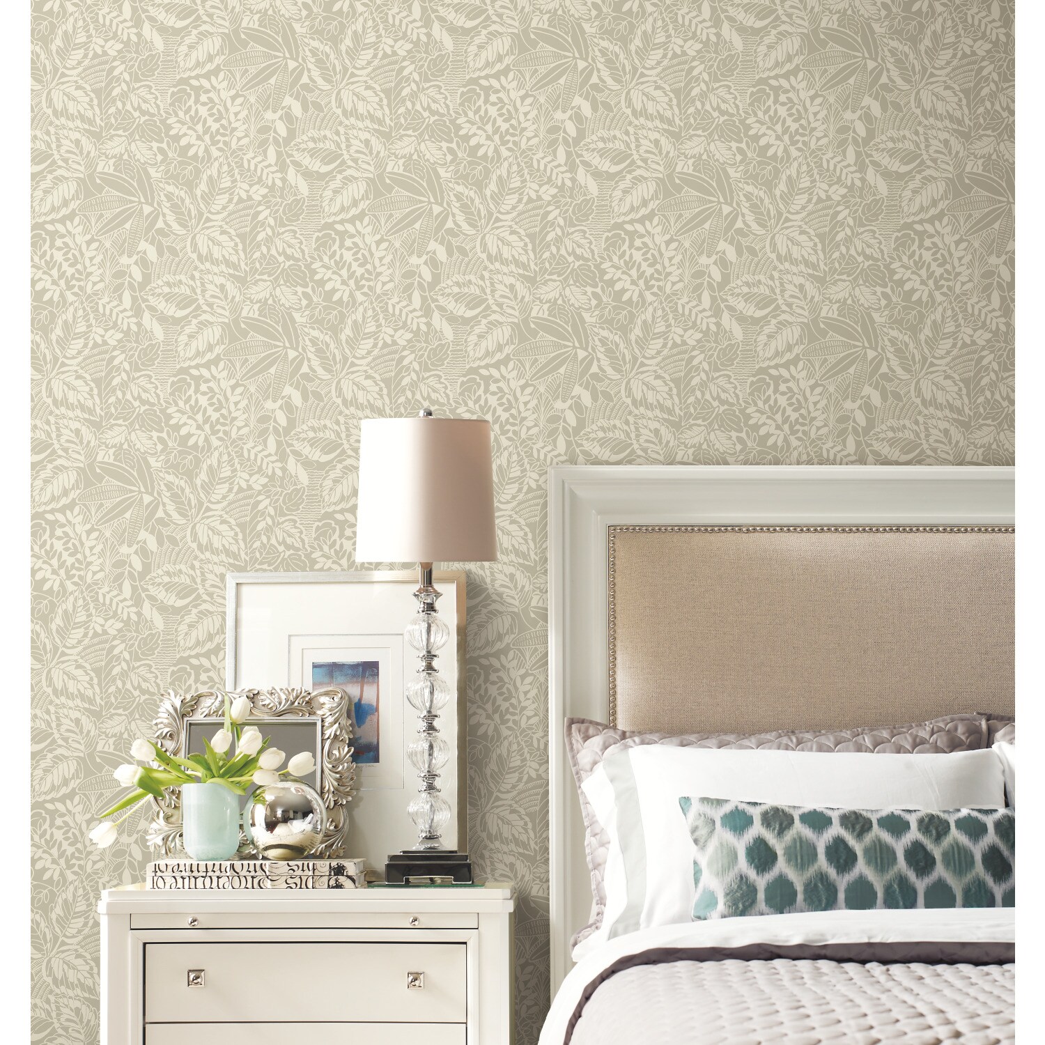 RoomMates RMK11746WP wallpaper - View #3