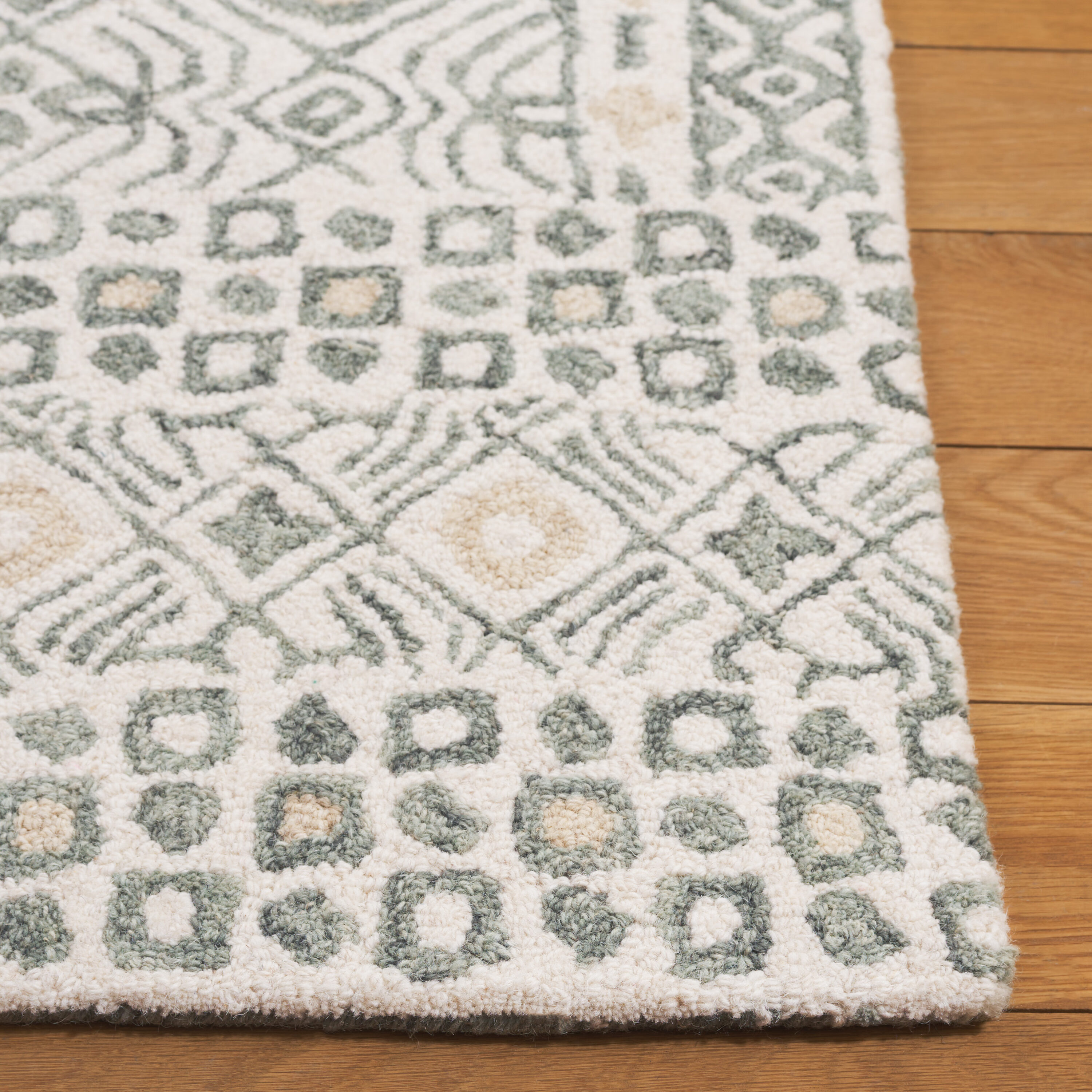 Safavieh MLP801A-4 rugs - View #3